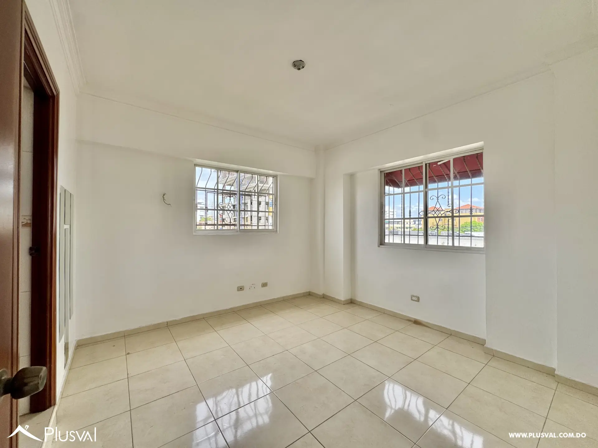 Alquilo Apto Tipo PH de 3 Niveles con amplia Terraza, en Mirador Norte 527635