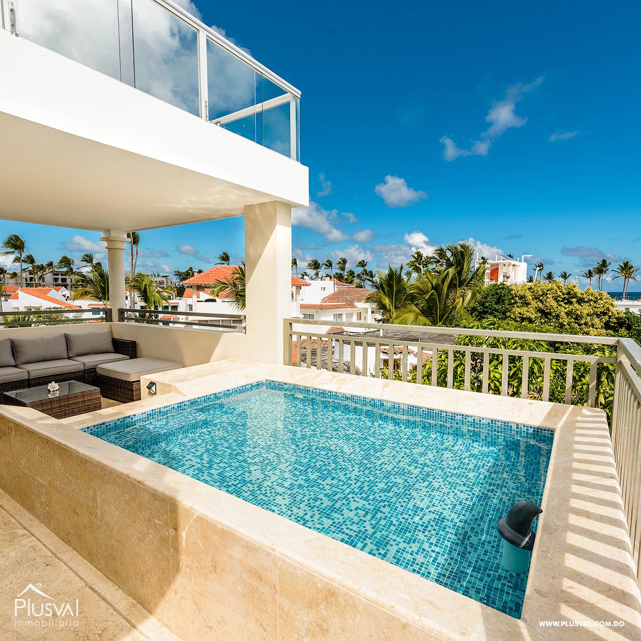 Penthouse de 3 pisos cerca de la playa en Los Corales, Punta Cana 436890