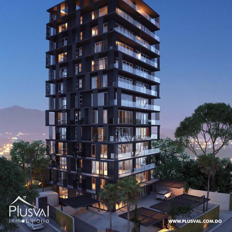 Amplio apartamento en alquiler ubicado en zona privilegiada de Santiago. 257776