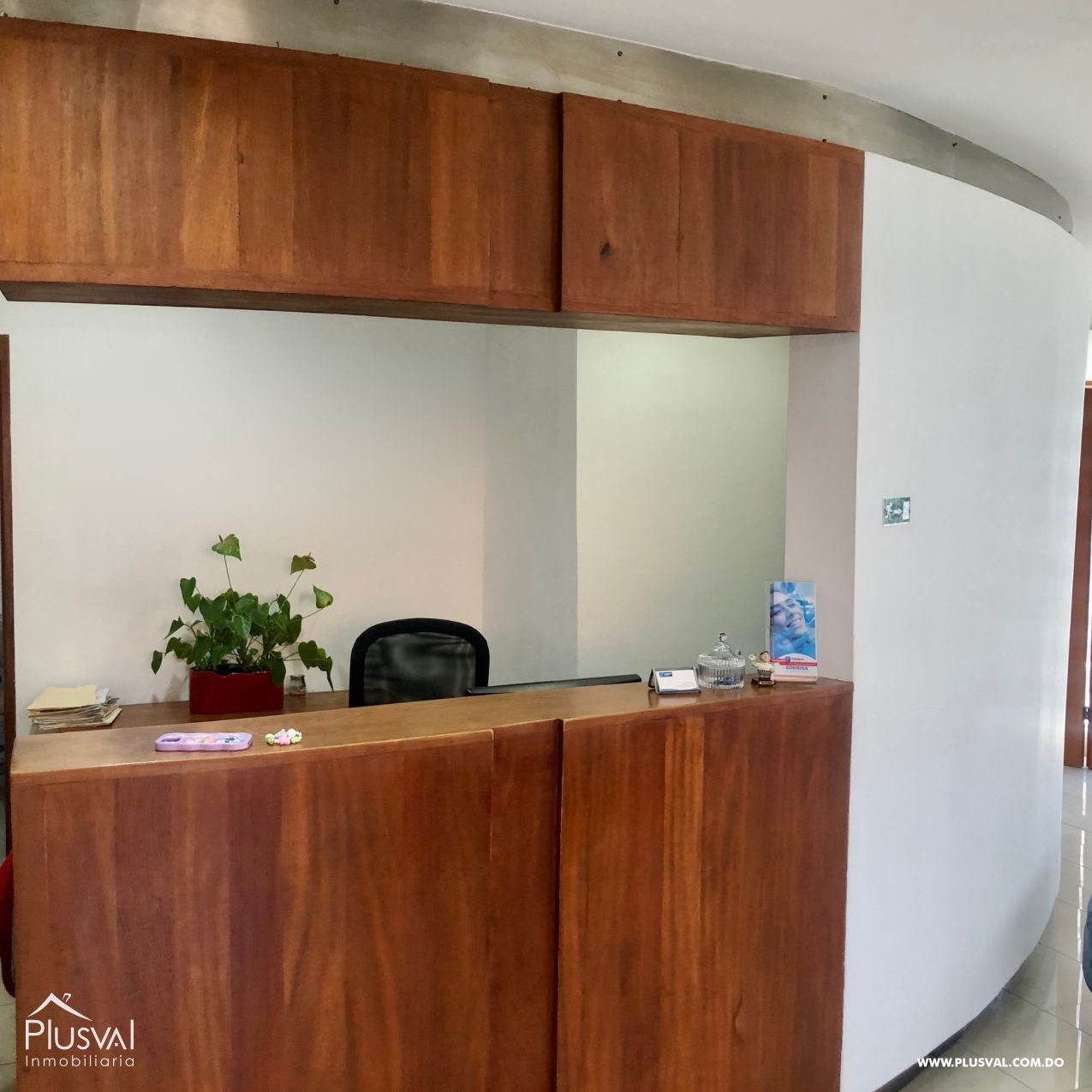 Local en alquiler en Naco – Esquina con gran visibilidad 474538