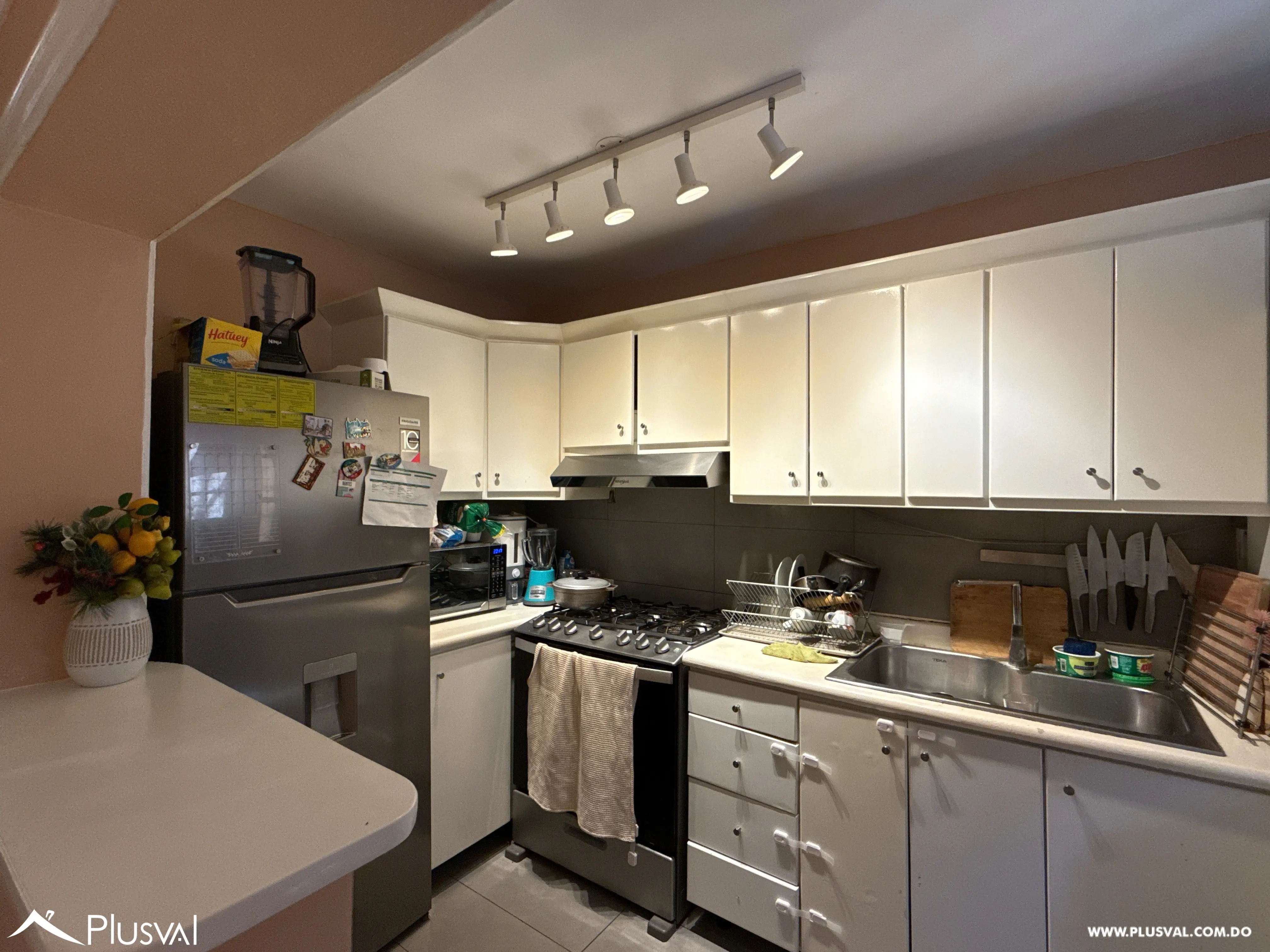 Venta Apartamento Económico de 3 Habitaciones en La Castellana 528663