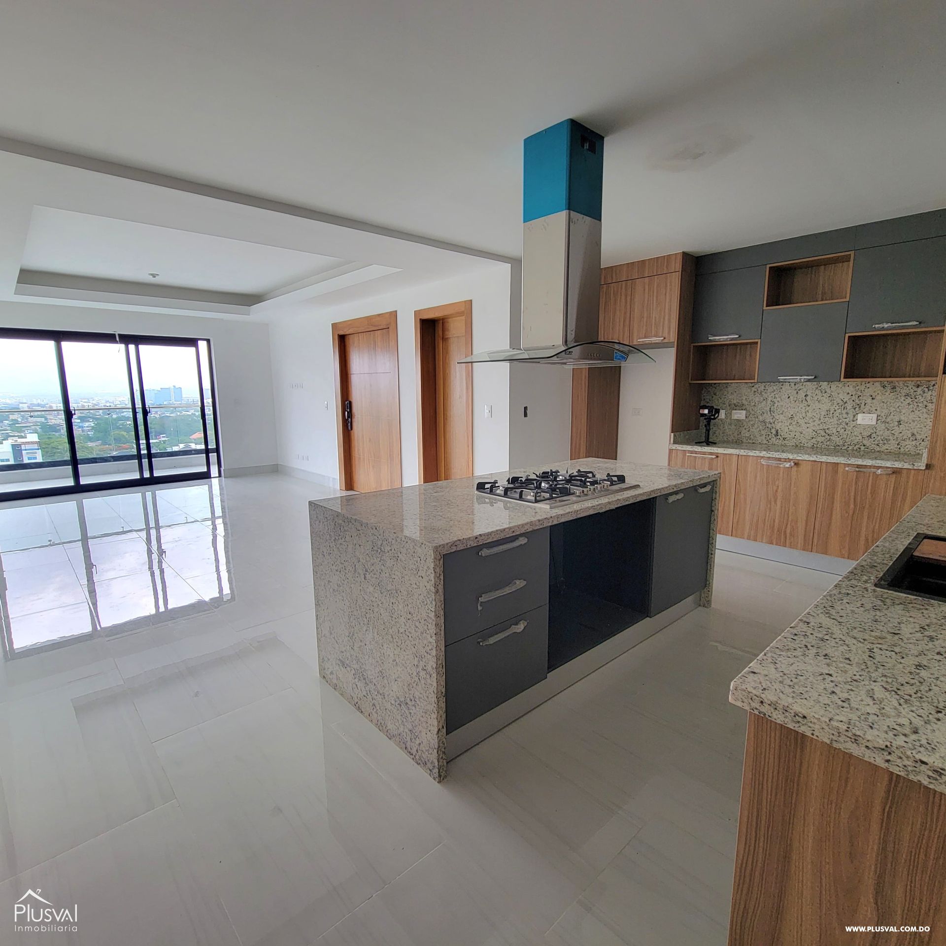 Exclusivo proyecto residencial en venta en la urbanización Thomén 382696