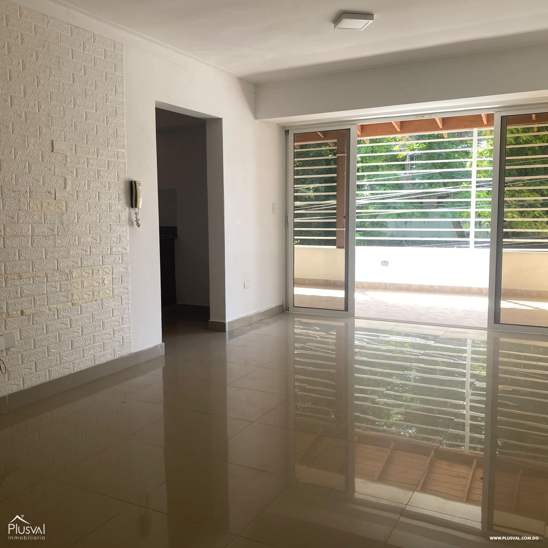 Apartamento de 3 habitaciones en Colinas de los Ríos 351791