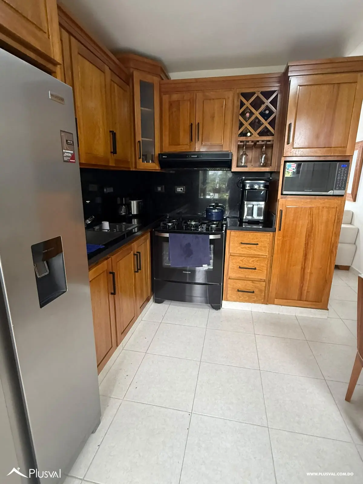 Apartamento Amueblado de 3 Habitaciones en Venta en Puñal Frente al Aeropuerto 514911