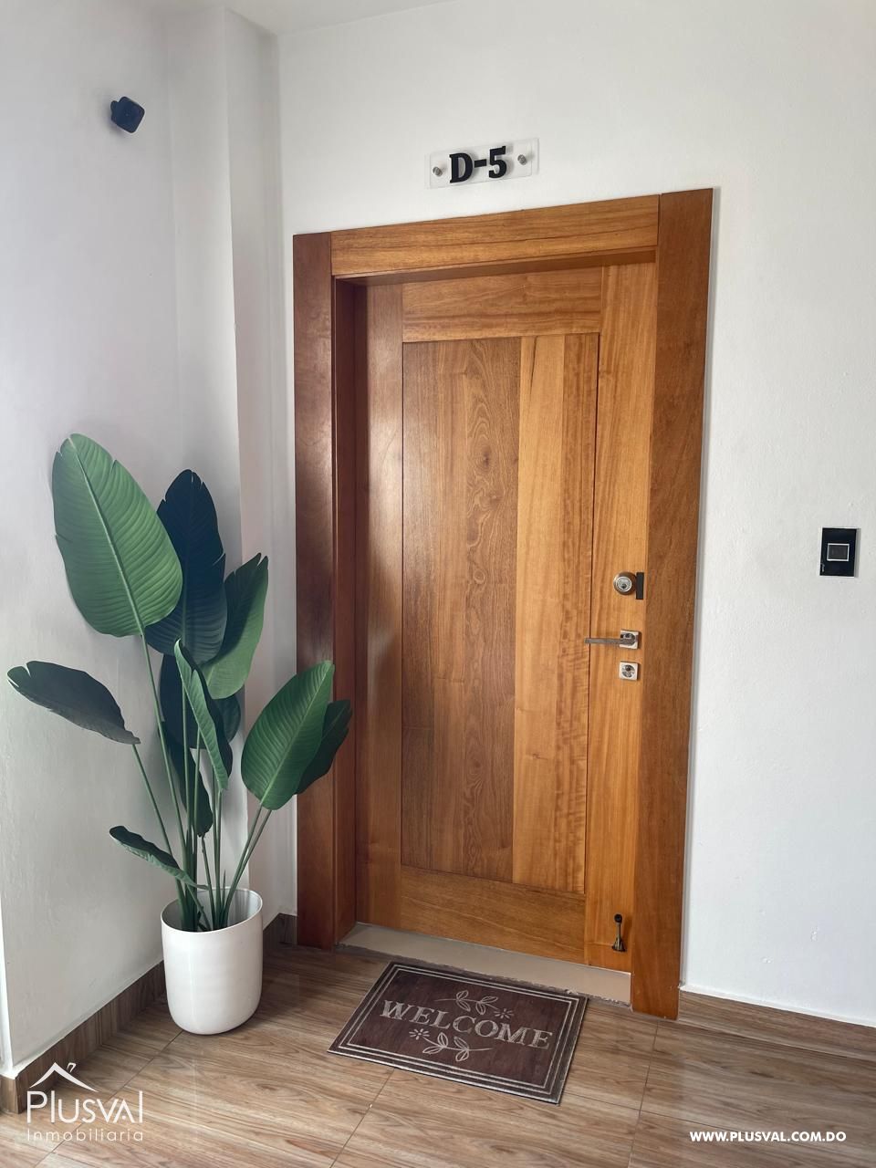 Apartamento en Alquiler en Jardines del Norte, Amueblado y con Áreas Sociales Atractivas 488377