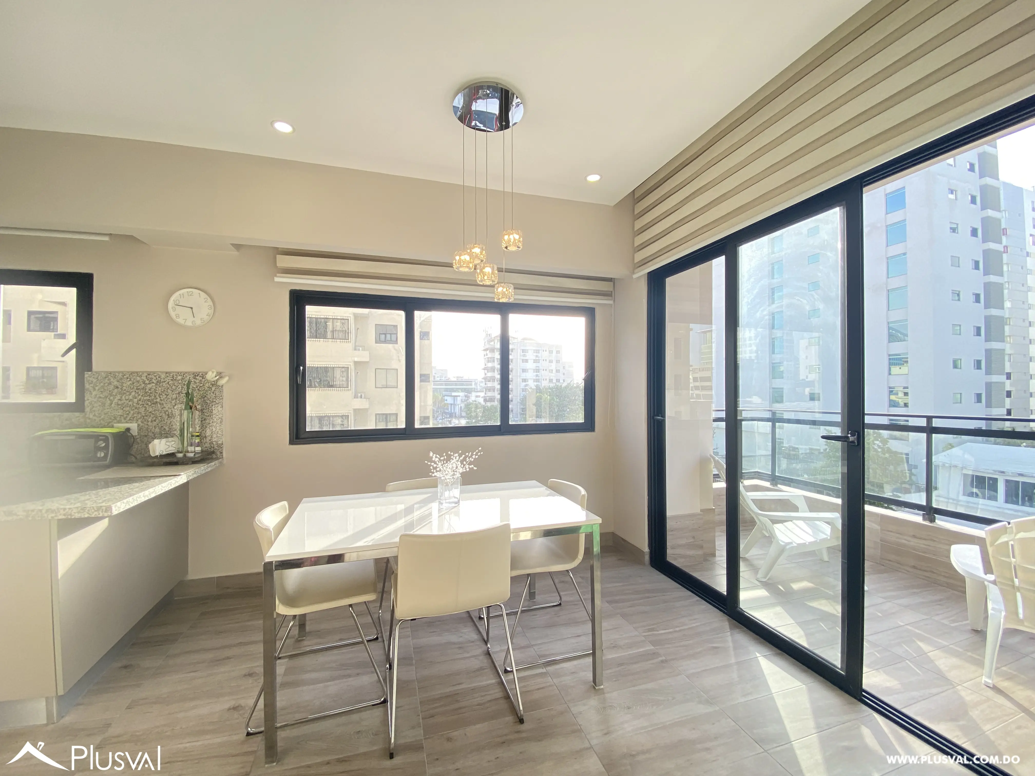 Vendo Excelente Apto en el Corazón de Piantini 457421