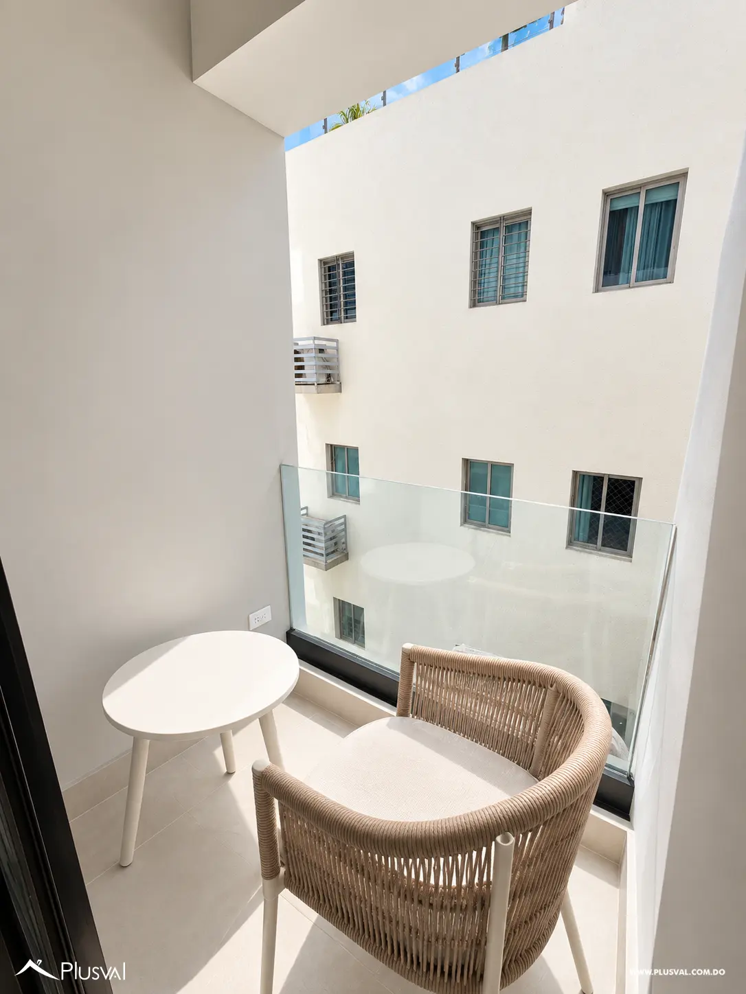 Apartamento en venta de 2 habitaciones en Evaristo Morales 531639