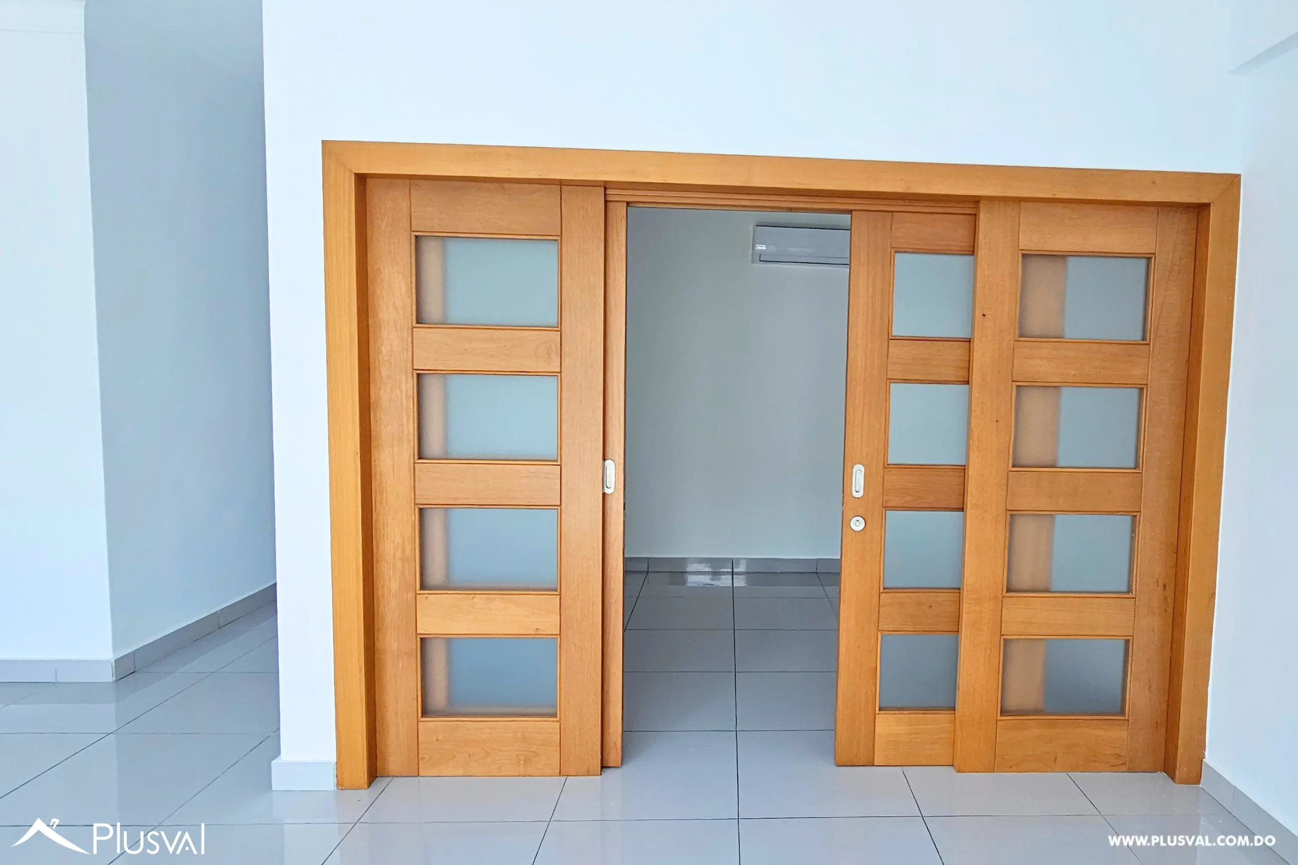 Apartamento en Alquiler con Línea blanca 473080