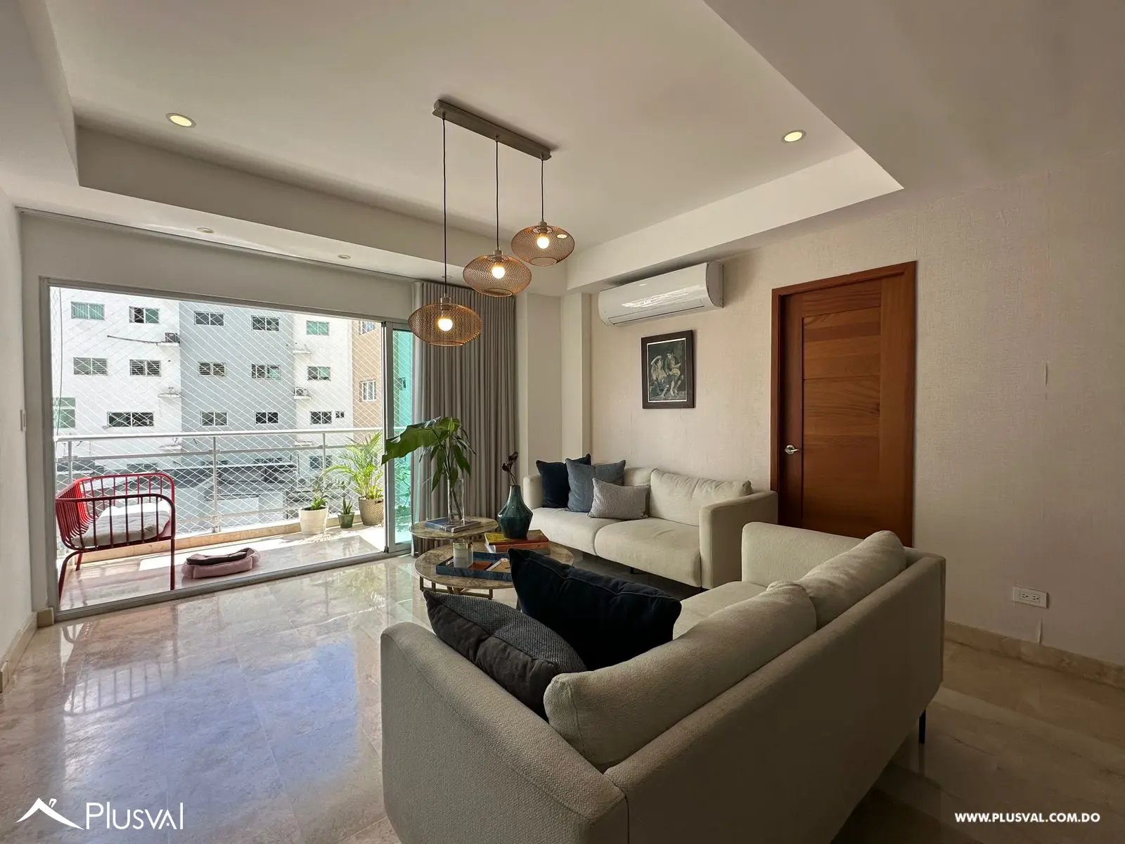 Apartamento en venta en zona exclusiva, Naco. 471864