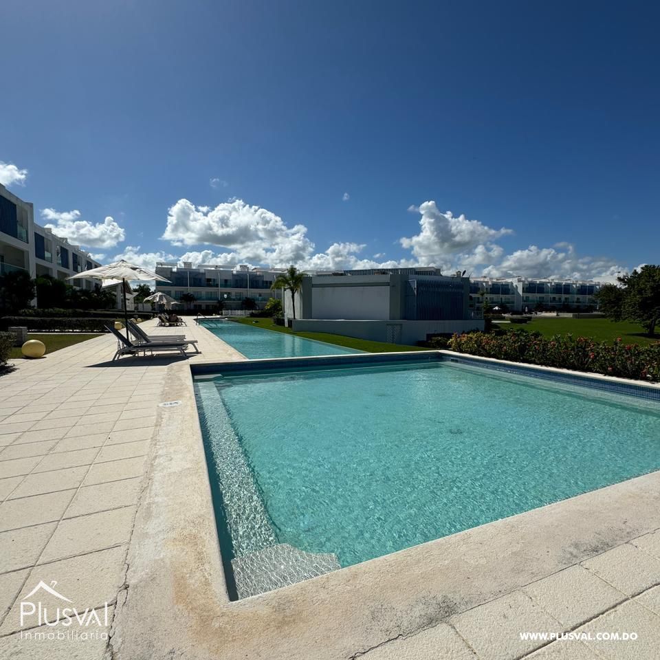 Acogedor apartamento en venta en Cana Rock con vistas al golf 400343