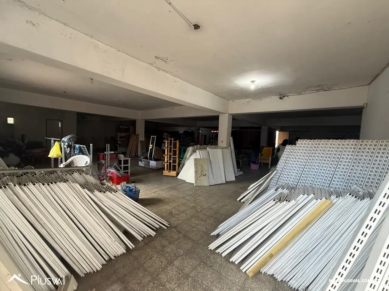 Excelente Edificio Comercial En Alquiler 477880