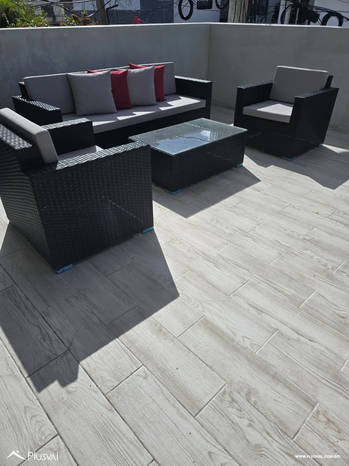 Apartamento en Venta,  en el Millon con Terraza 506167