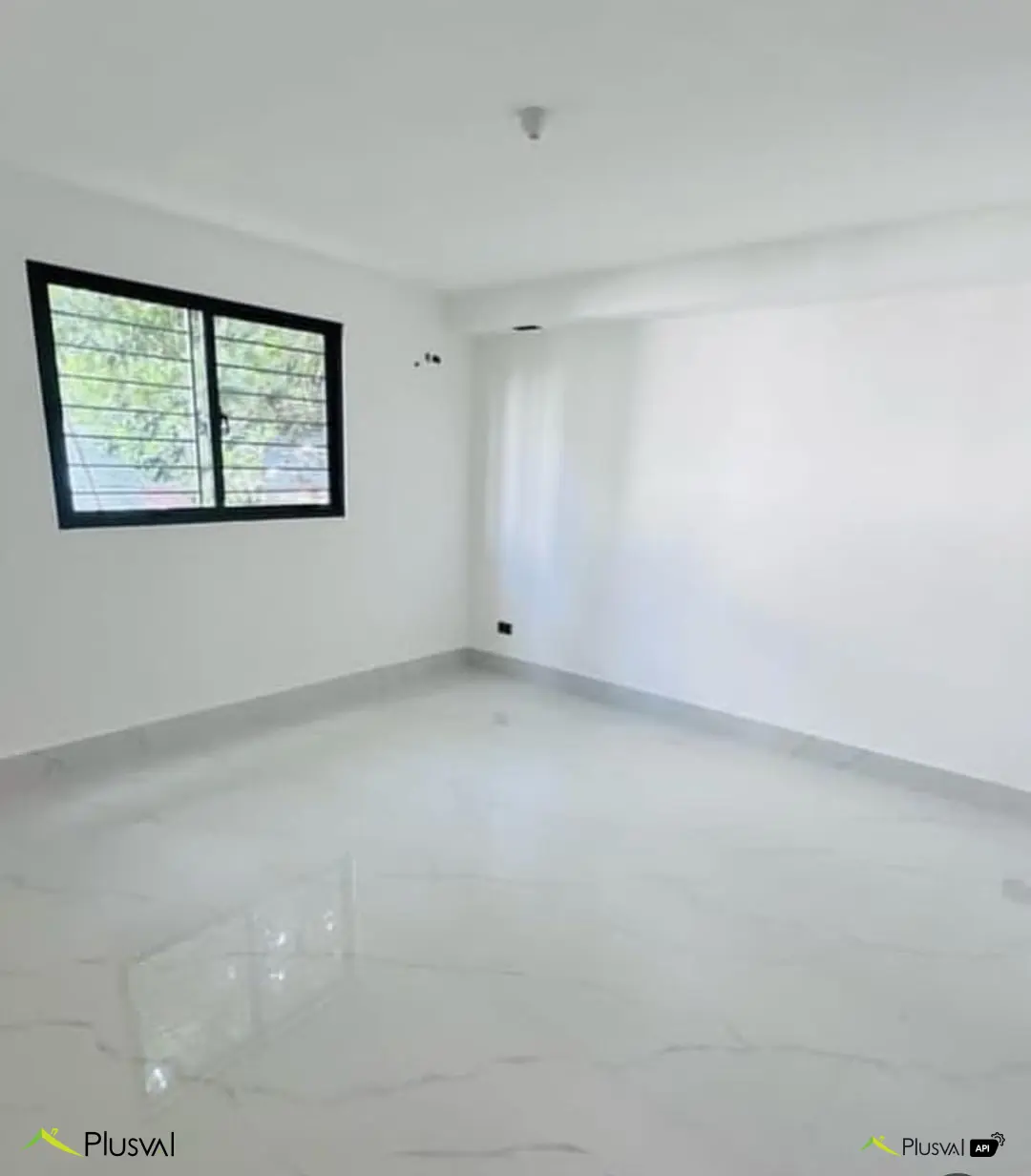 SE VENDE APARTAMENTO CON EXCELENTE DISTRIBUCION 450633