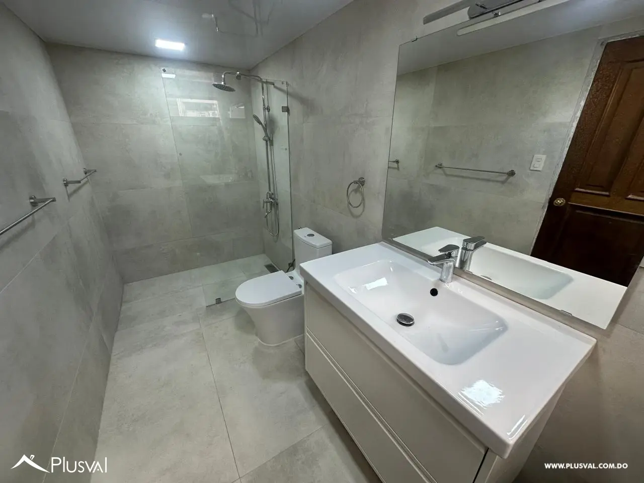 Apartamento en alquiler en Naco. 469535