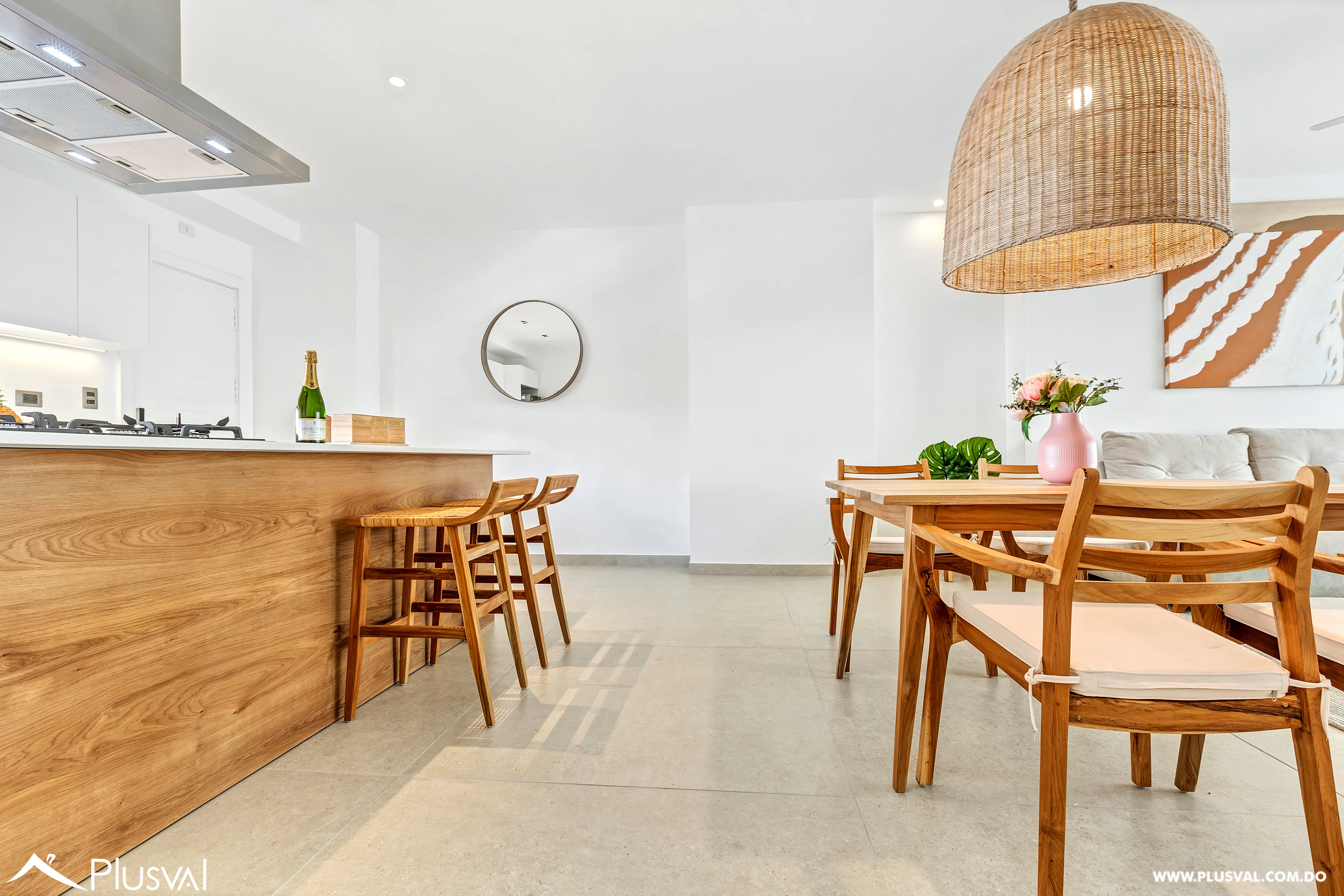 Apartamento frente al mar con terraza y jacuzzi privado en Los Corales, Bávaro 487747