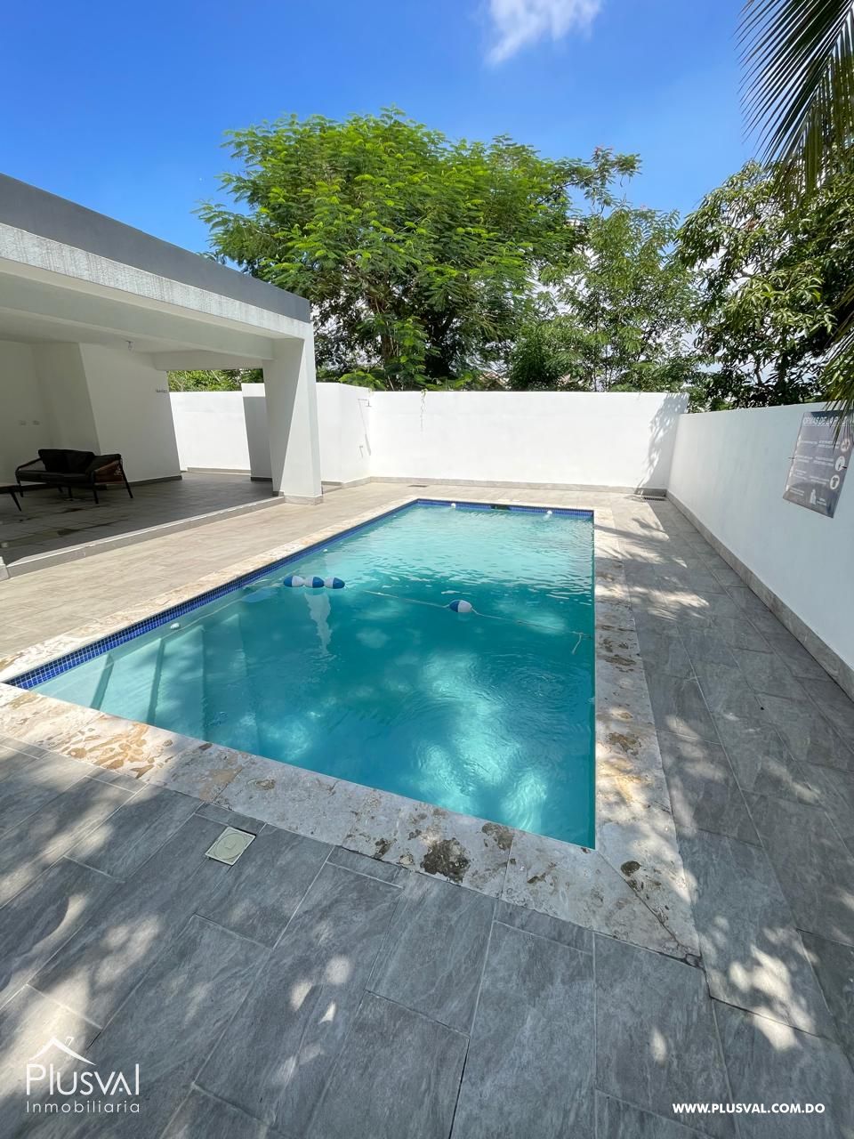 Apartamento en Venta  Avenida Antonio Guzmán Con Piscina y Seguridad 467312