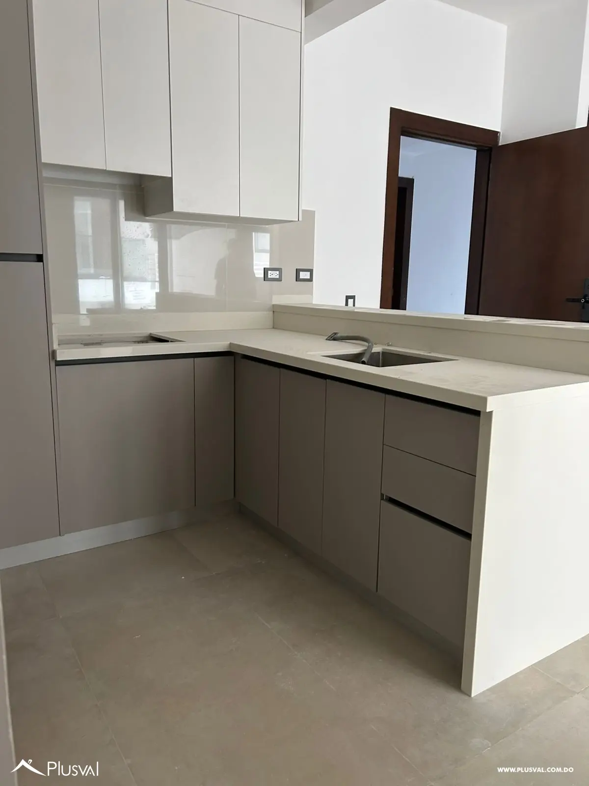 EVARISTO LM SUITES 534524