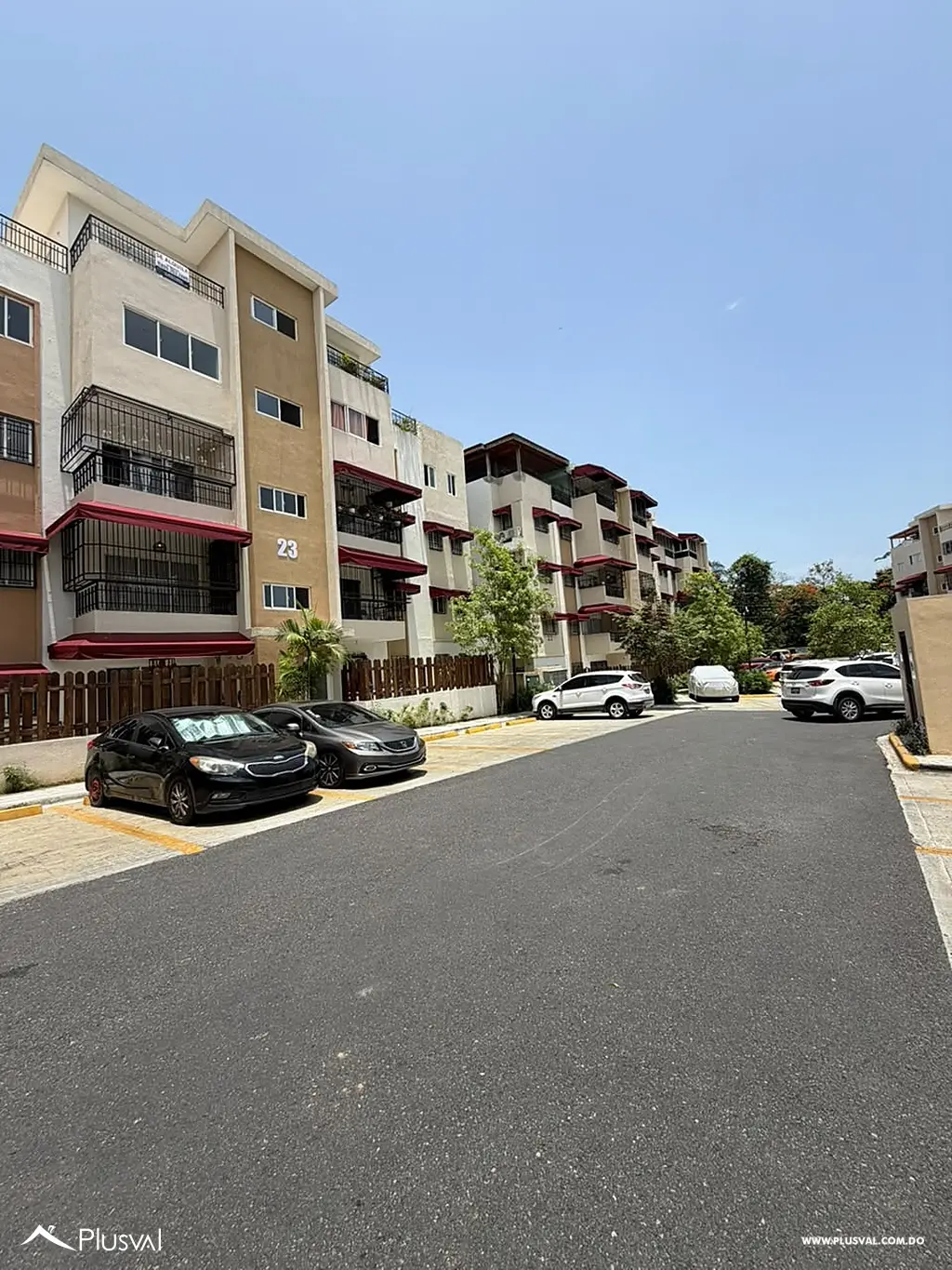 Apartamento en venta en Brisas de las Colinas, Santo Domingo Oeste 526010