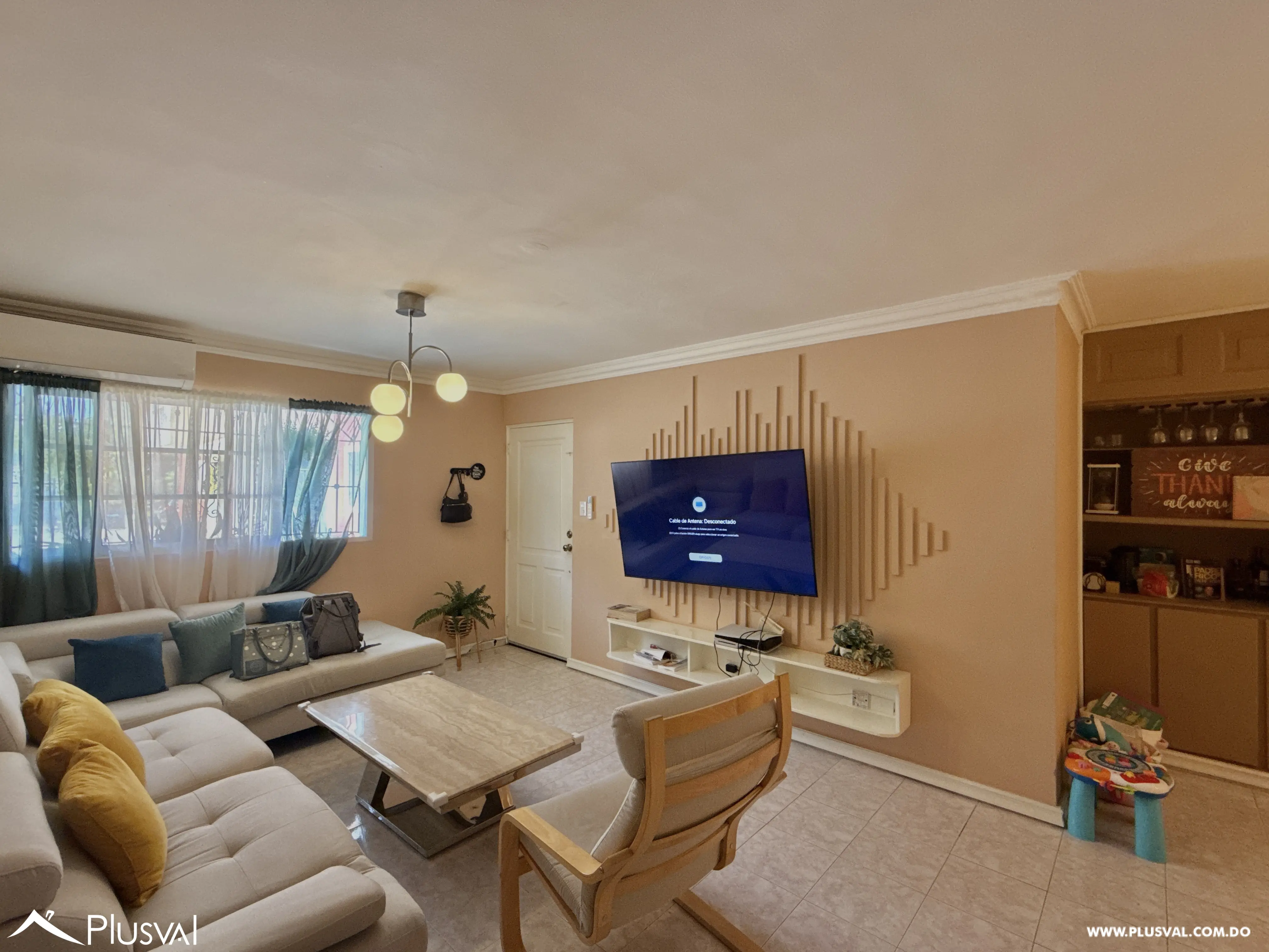 Venta Apartamento Económico de 3 Habitaciones en La Castellana 528650