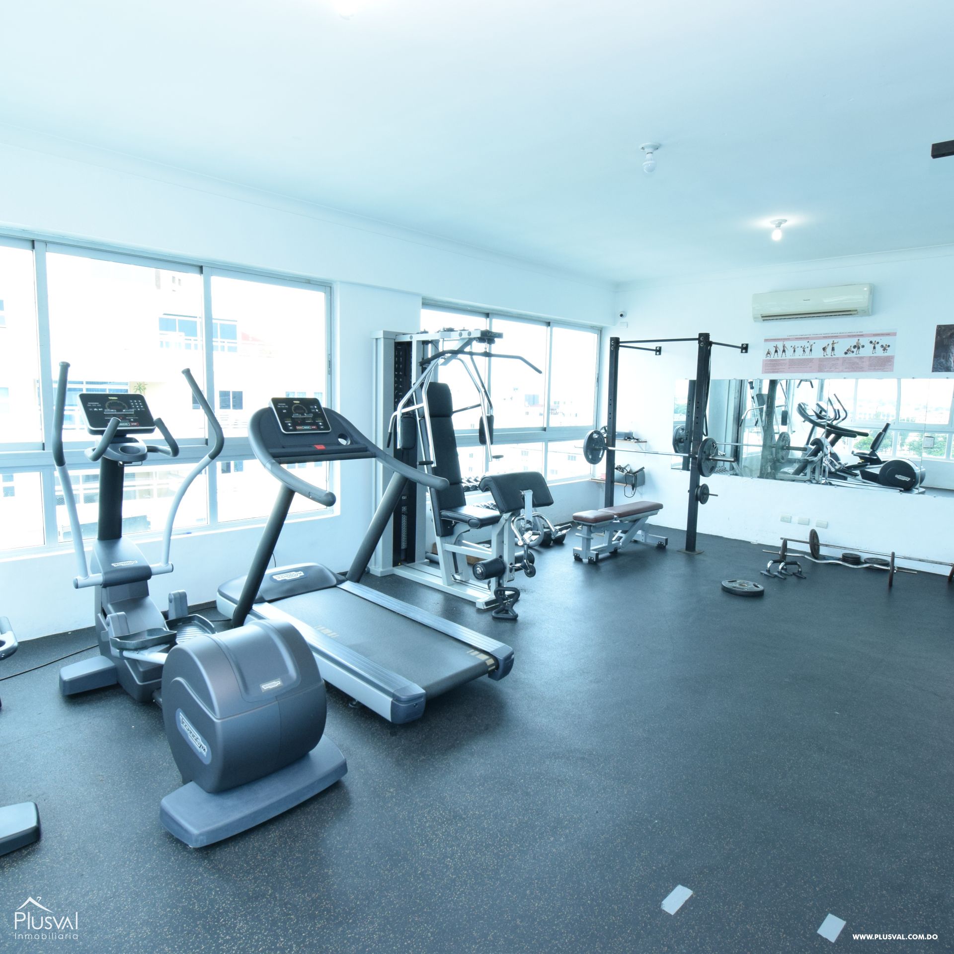 Apartamento en alquiler amueblado en la Av Rómulo Betancourt 157061