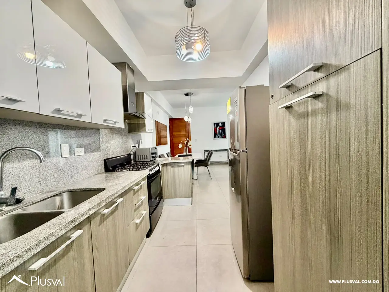 Apartamento en venta en torre familiar en la mejor zona de Naco 533181