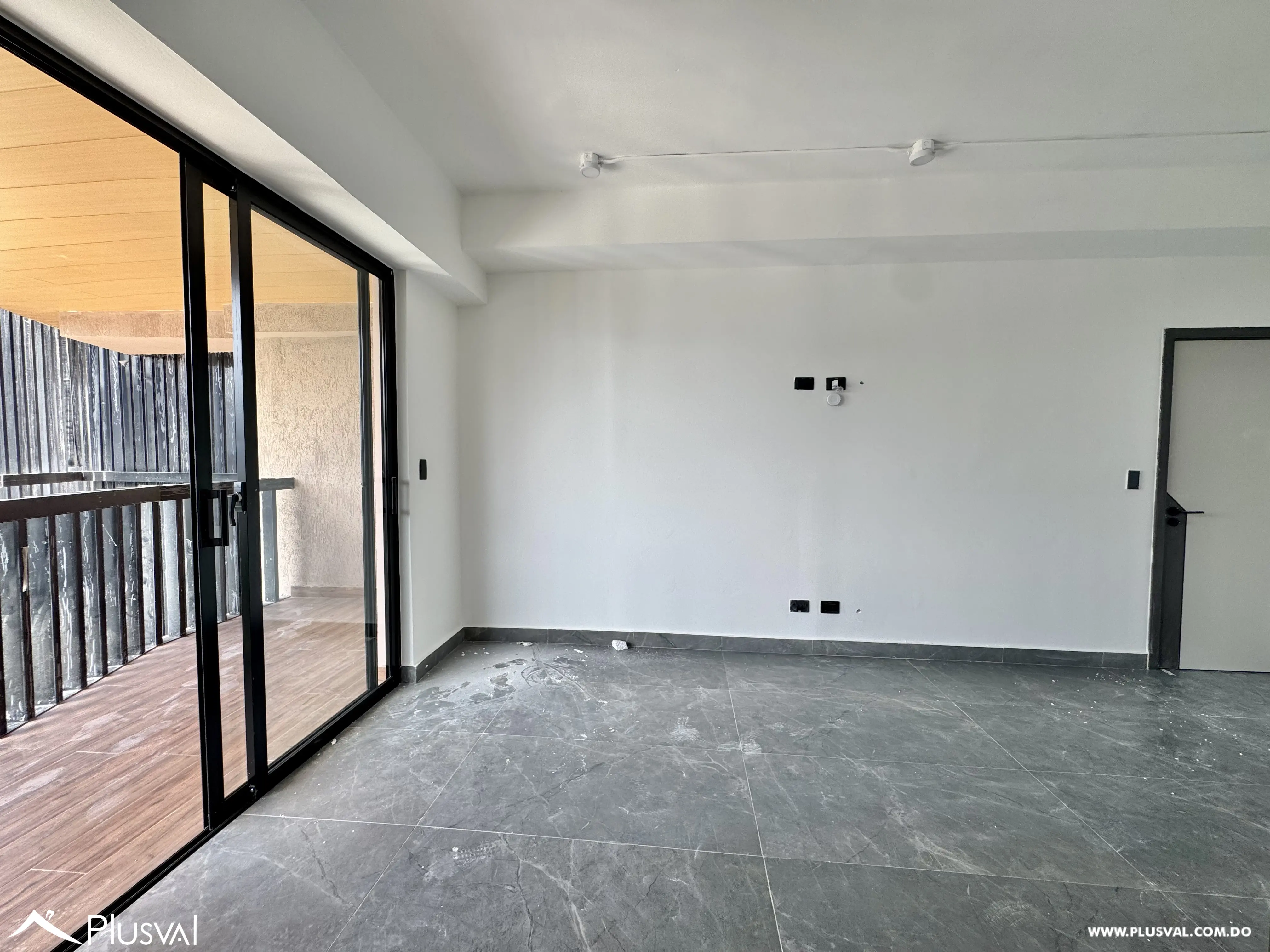 Alquilo Maravilloso Apto. Tipo Loft con excelente Balcon tipo Terraza 501636