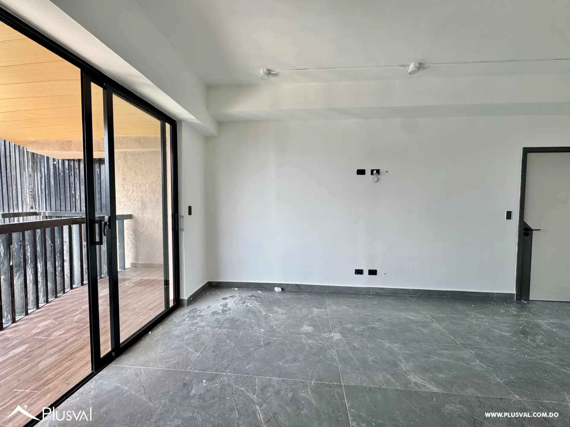 Alquilo Maravilloso Apto. Tipo Loft con excelente Balcon tipo Terraza 501636