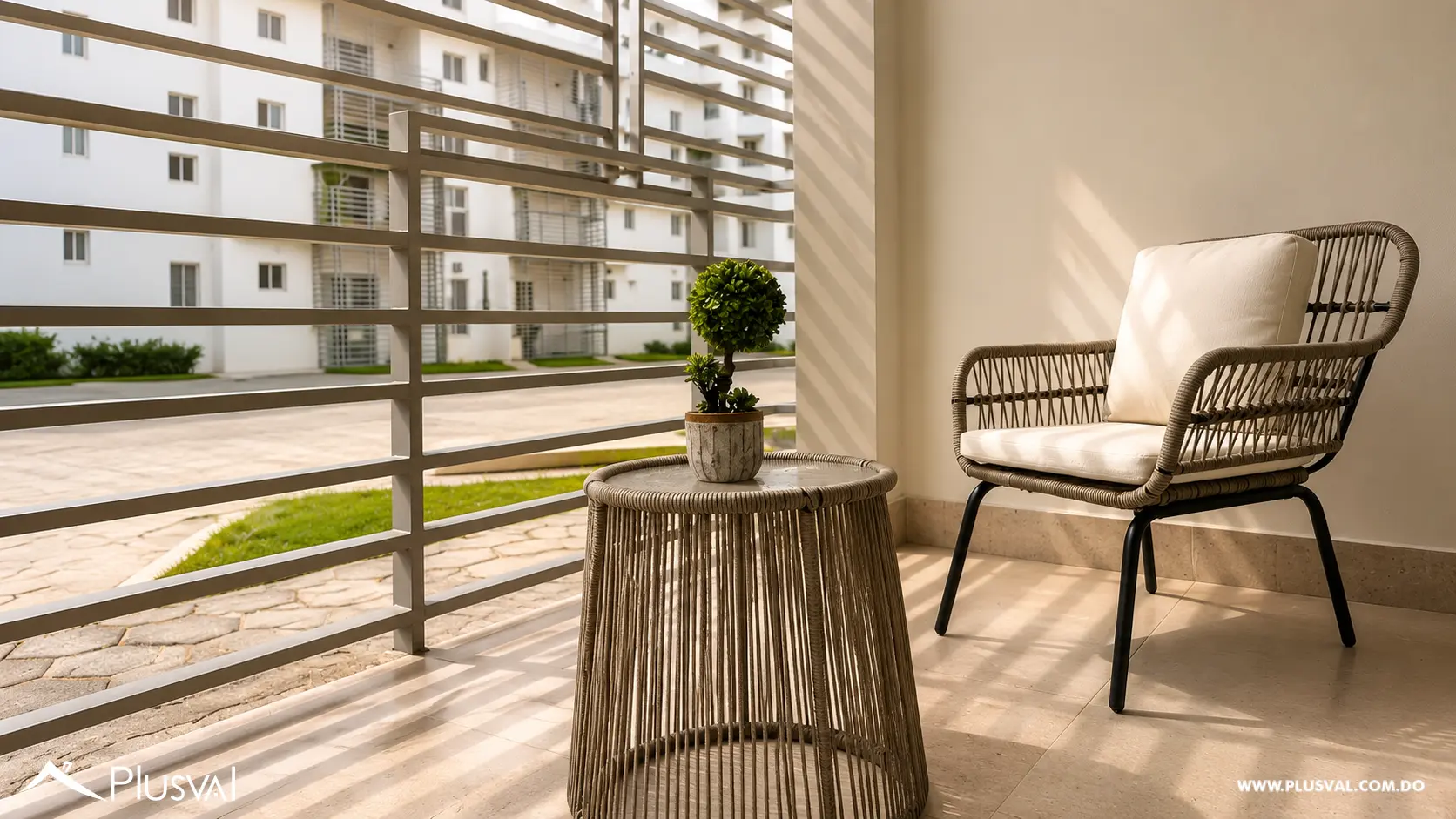 Apartamento de primer nivel con patio privado y jacuzzi 517706
