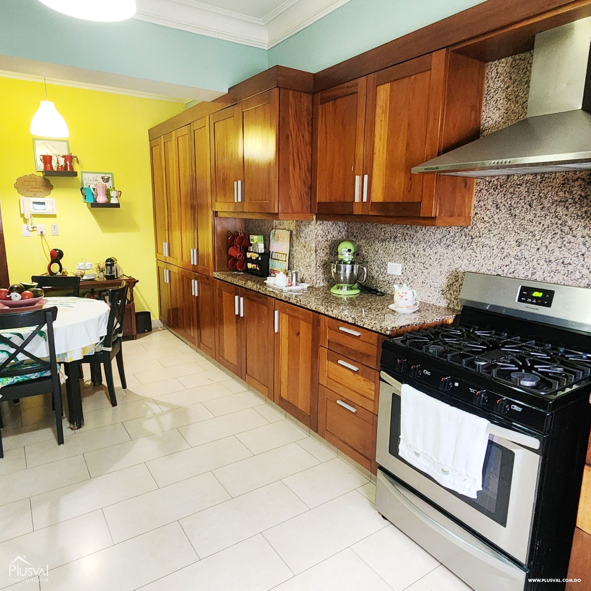Se vende apartamento exclusivo uno por nivel en Naco 368325