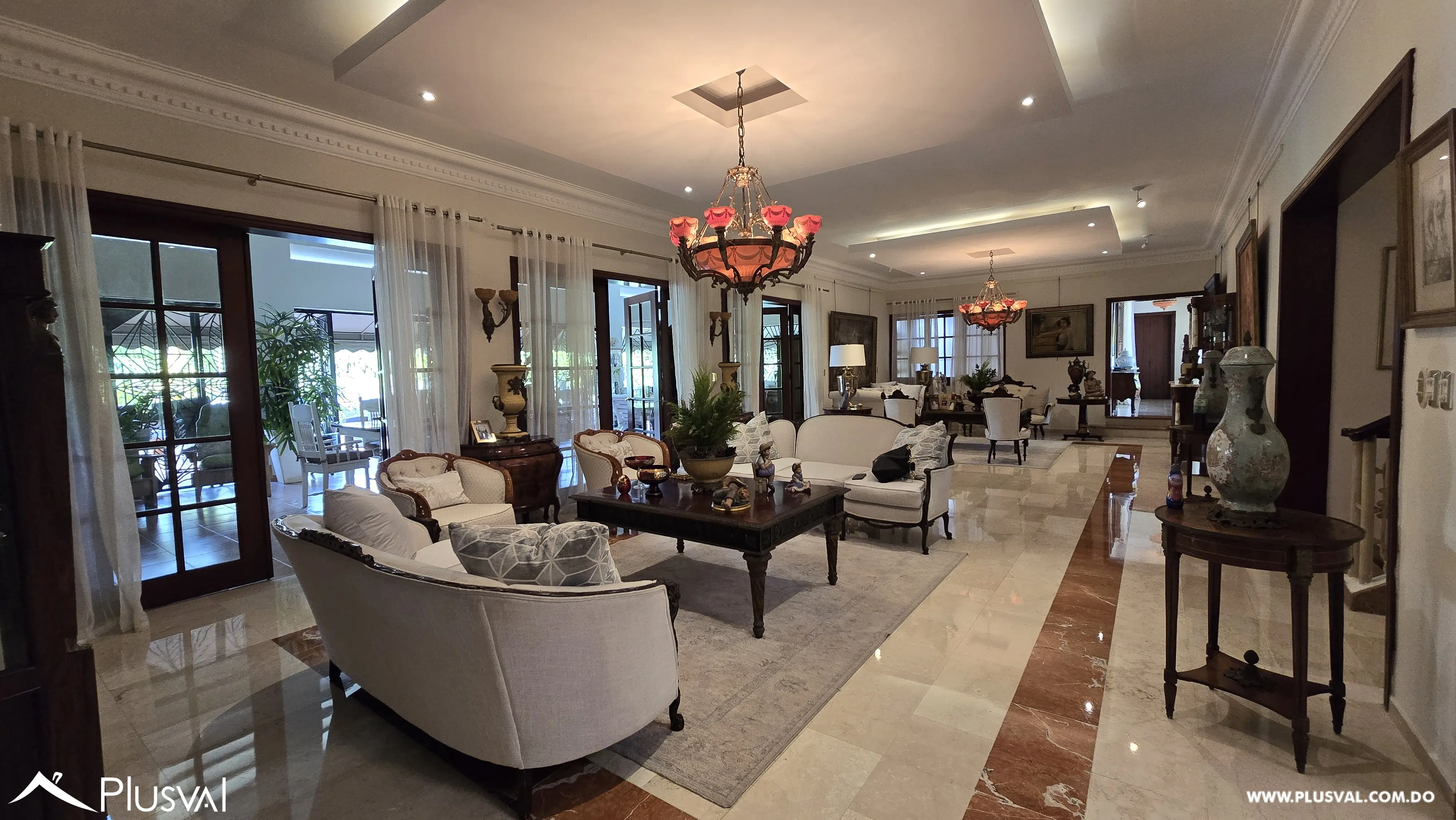 Un Hogar para Crear Recuerdos Inolvidables, Casa en Venta en Cuesta Hermosa I. 479543