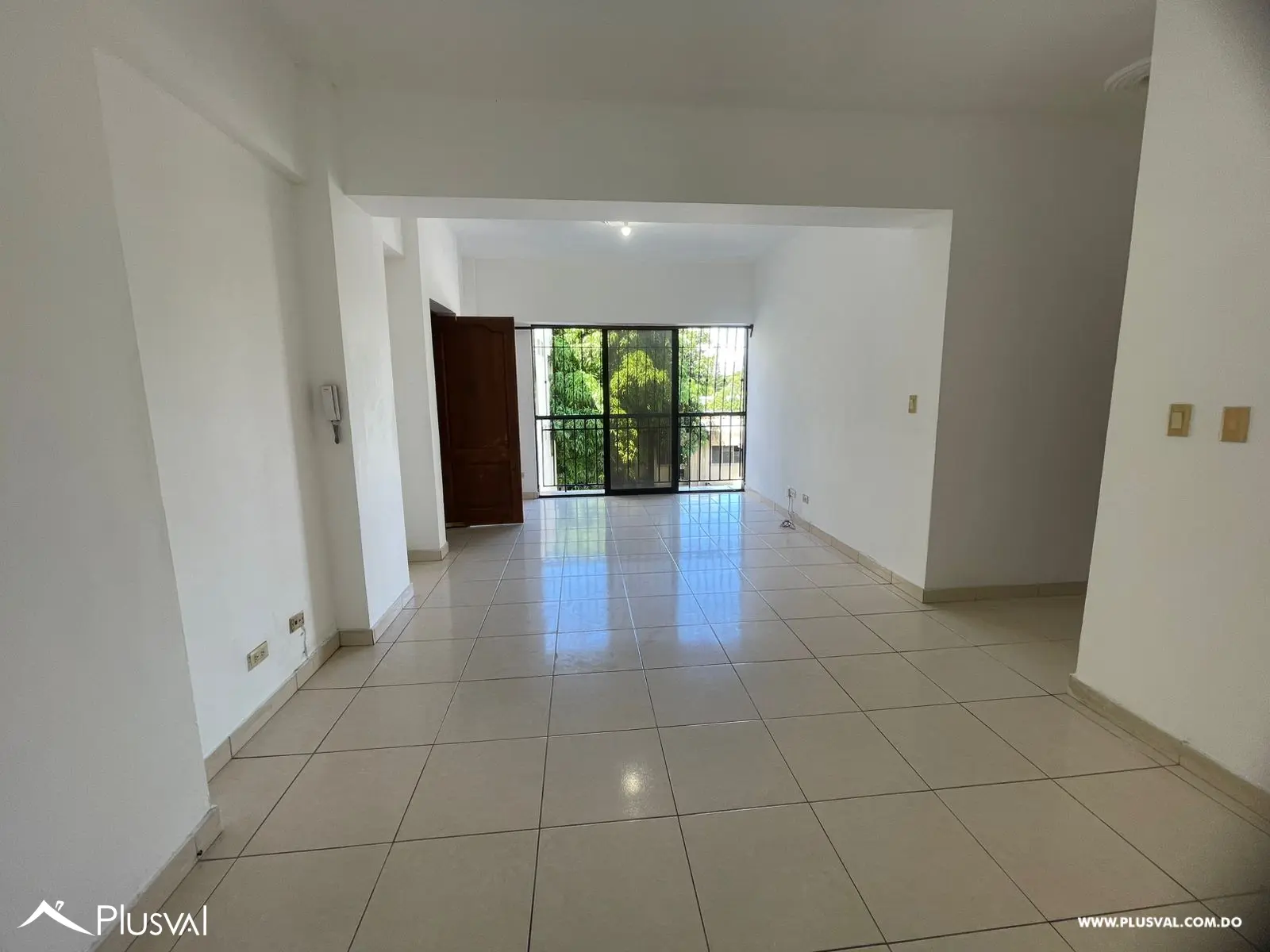 Alquiler de Apartamento en  Zona Universitaria 460172