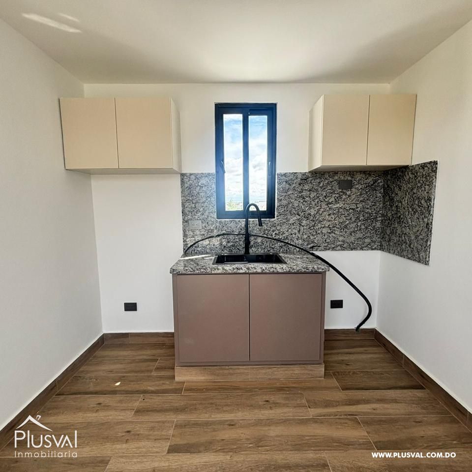 Apartamento en Venta con Estudio Privado 464611