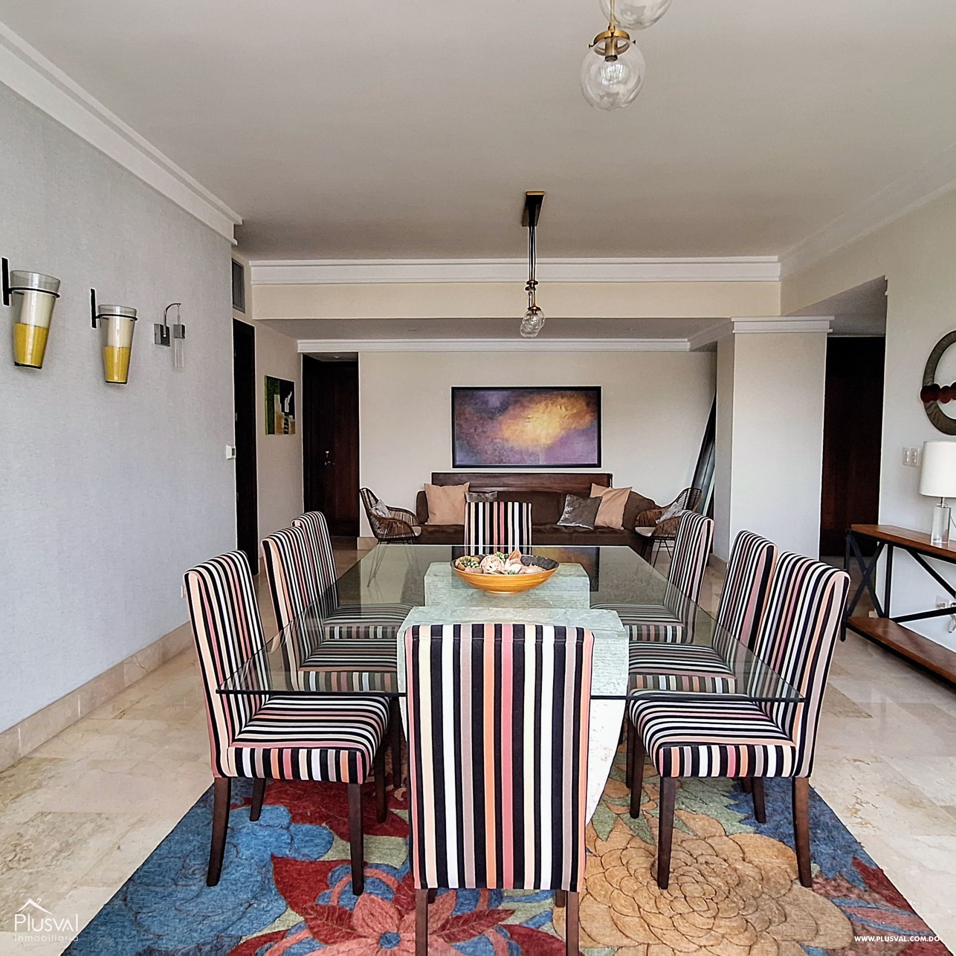 Apartamento en Alquiler Ens. Paraíso 387589