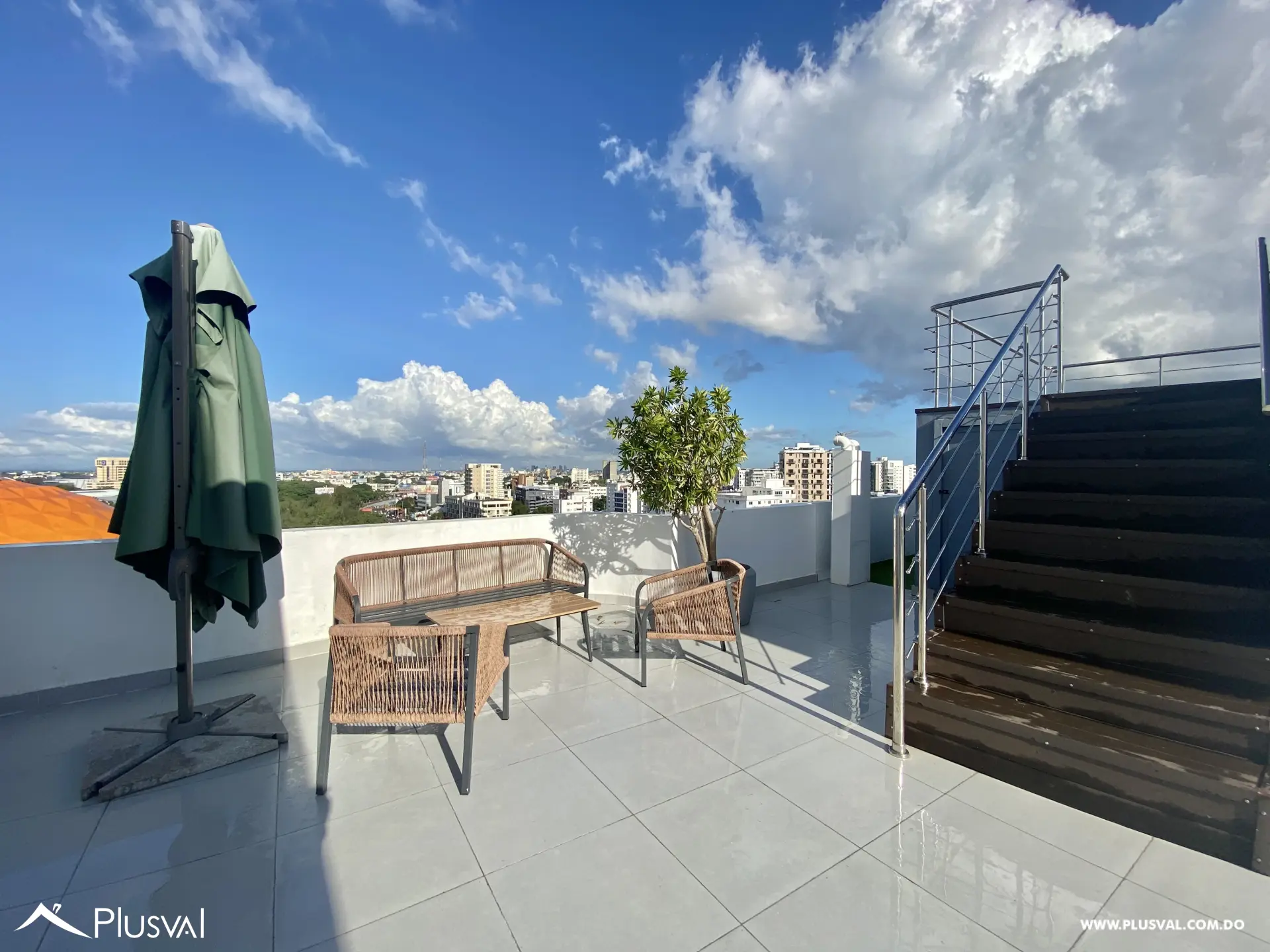 Vendo Excelente Apartamento tipo Loft en Zona Privilegiada de  Naco 477471