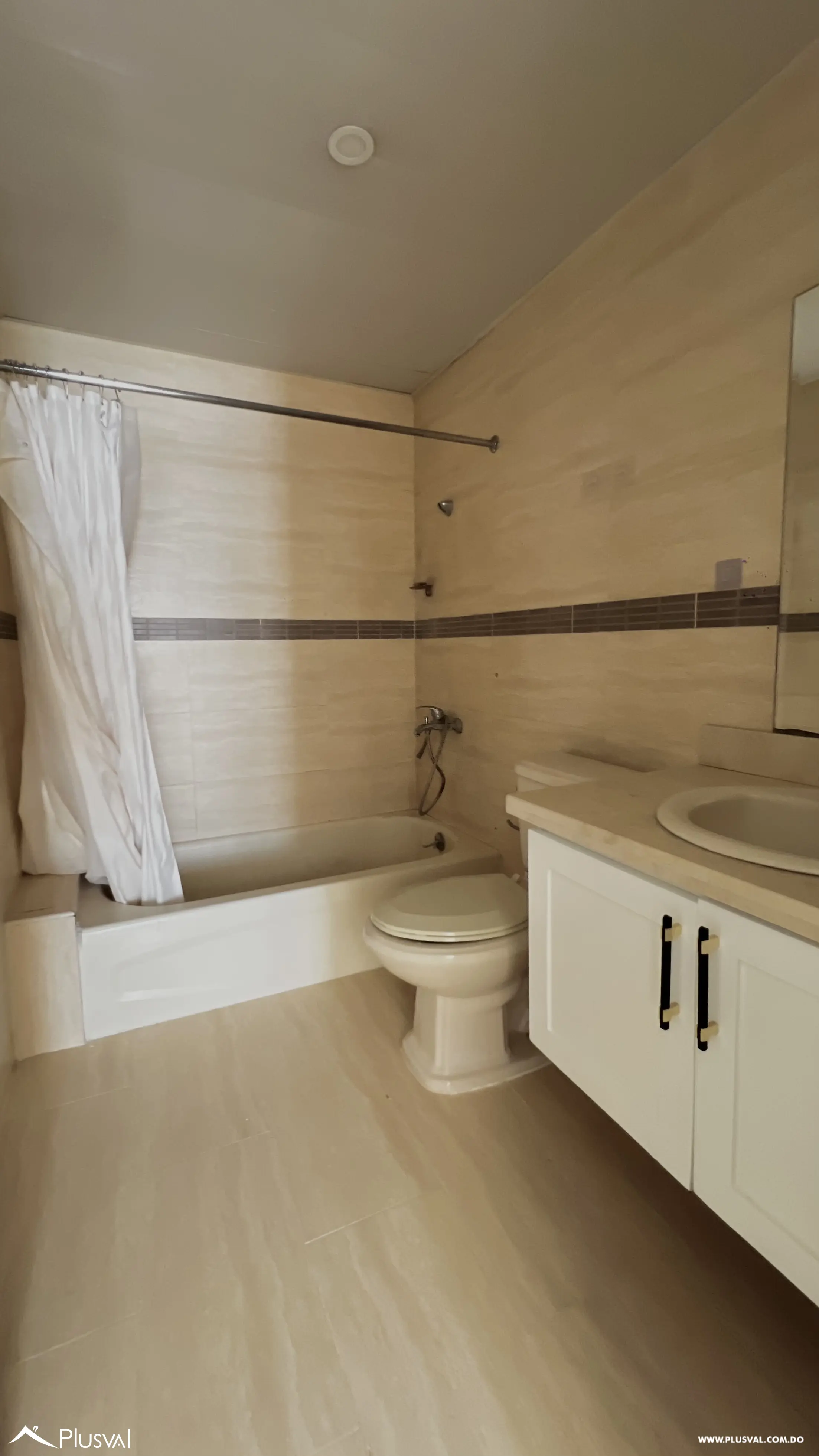 Apartamento en venta de 3 Habitaciones en Renacimiento 513476