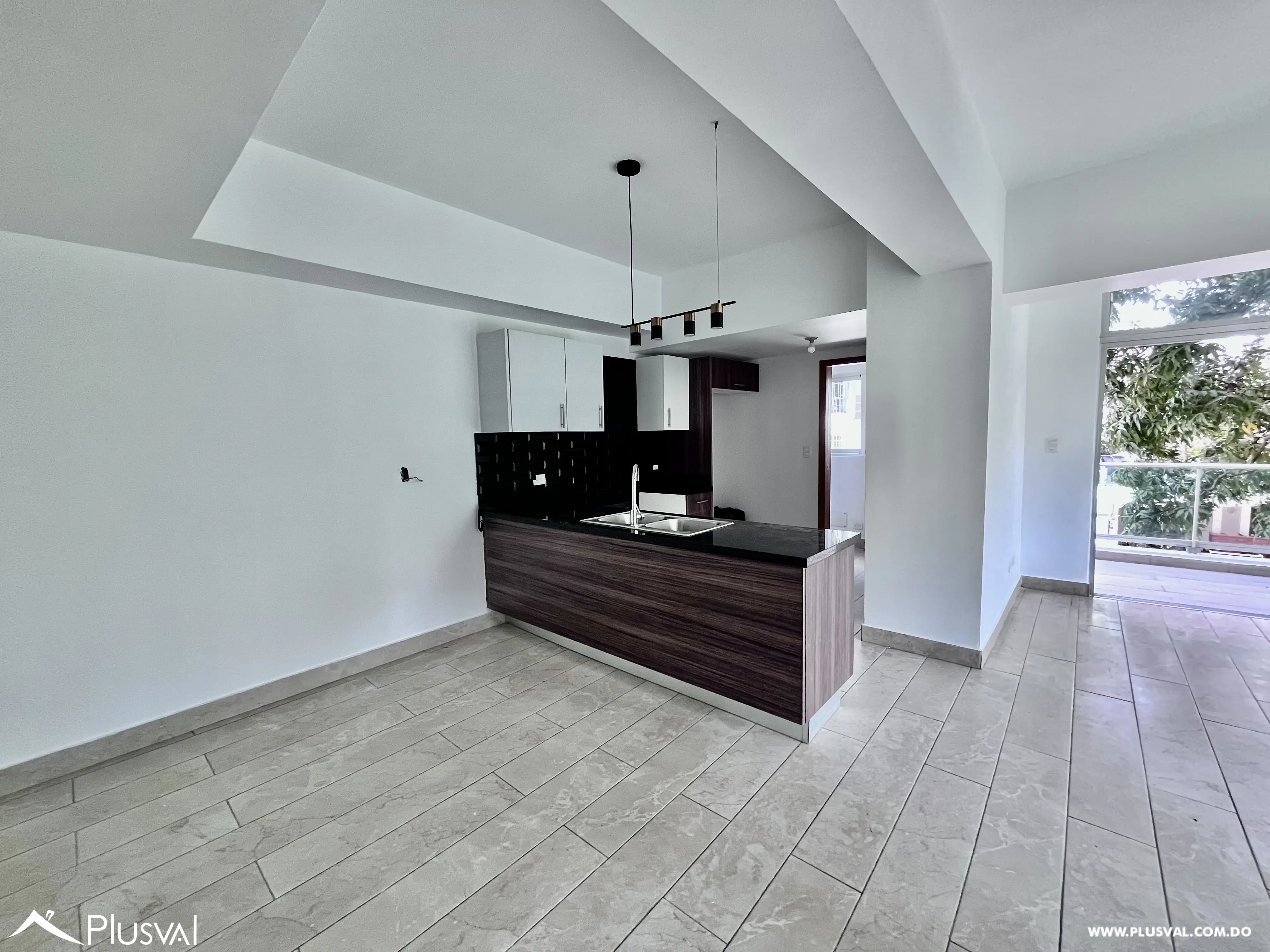 Alquiler de amplio apartamento en La Julia con estudio 513507