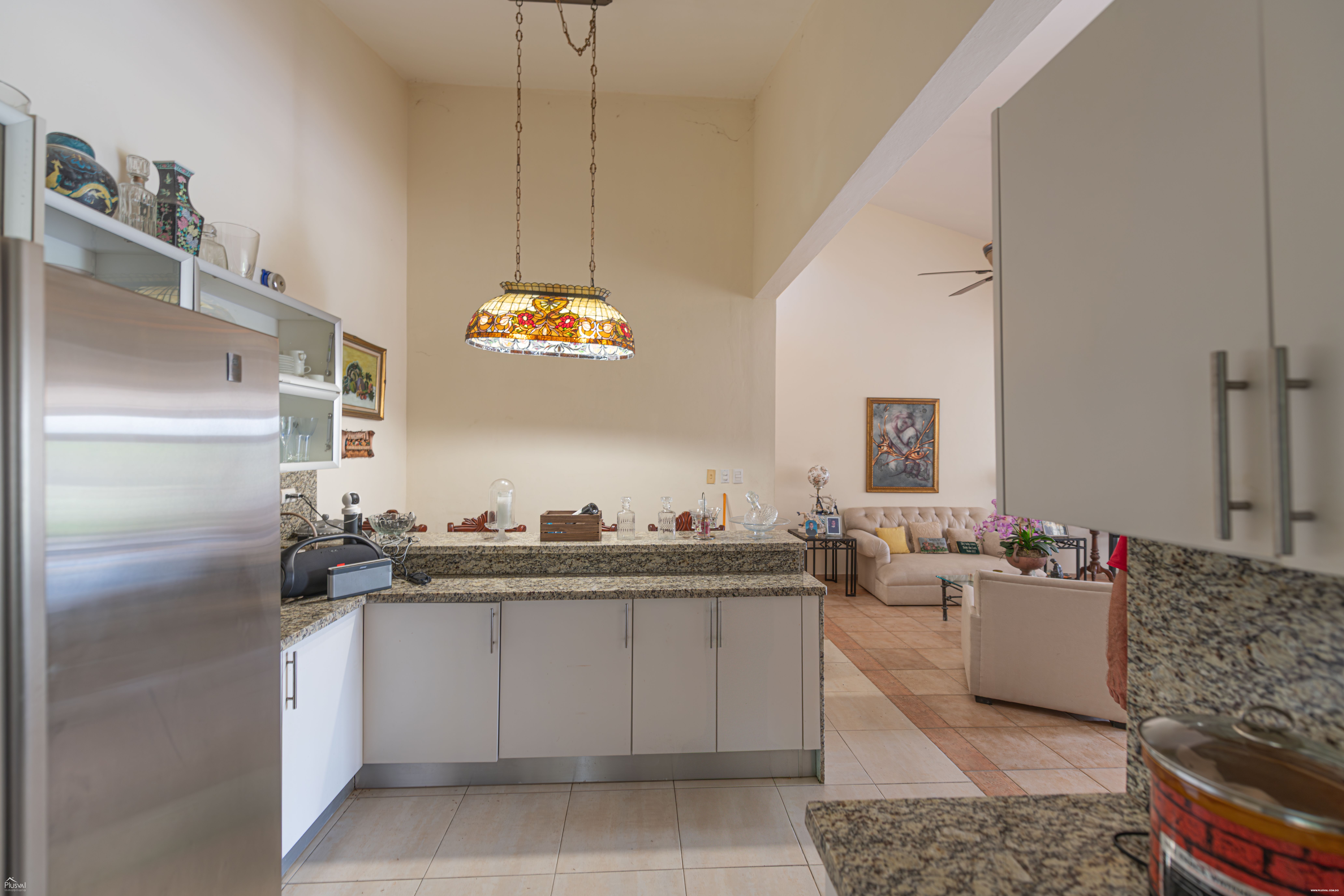 Villa en venta en metro Country Club con piscina privada y vista al campo de golf 456524