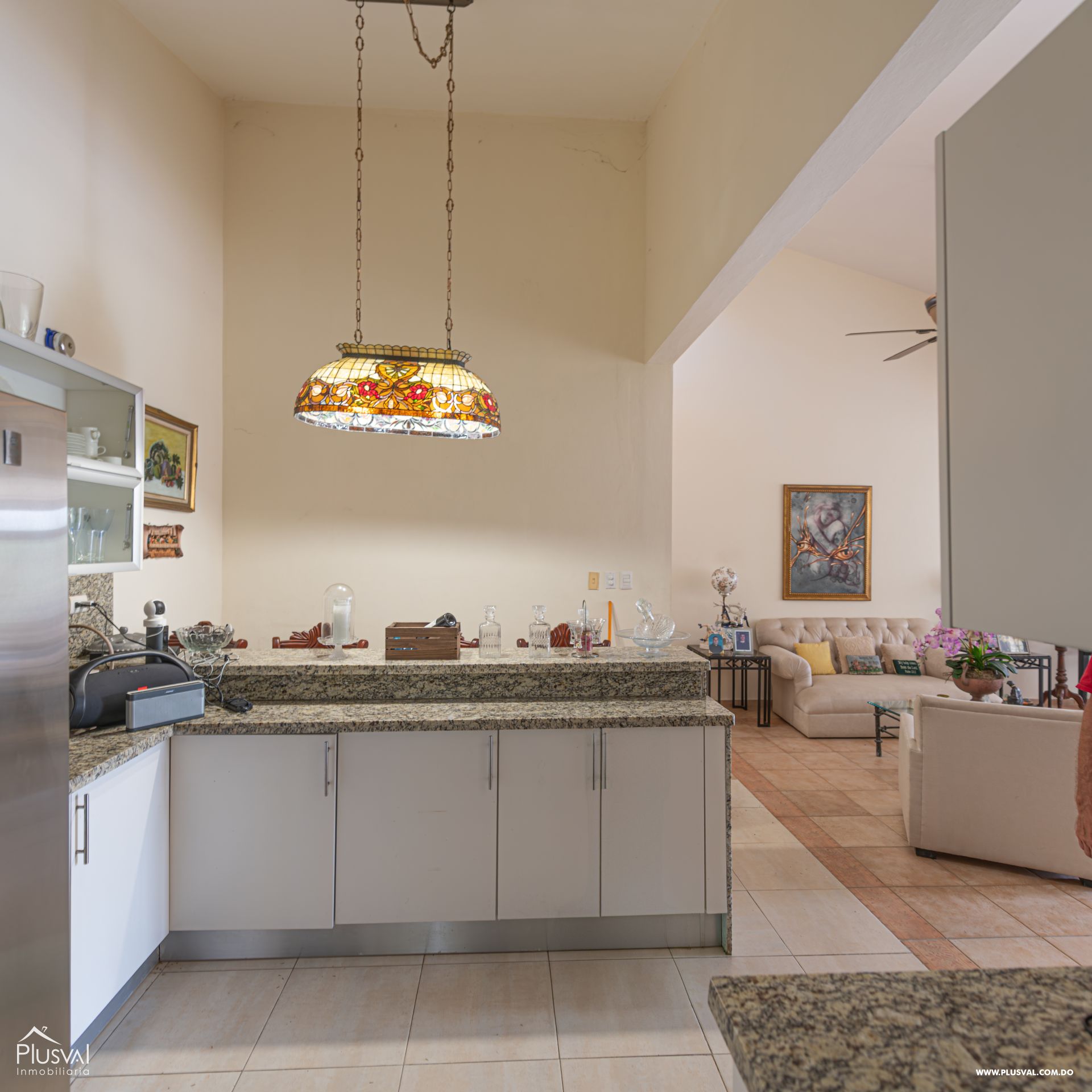 Villa en venta en metro Country Club con piscina privada y vista al campo de golf 456524