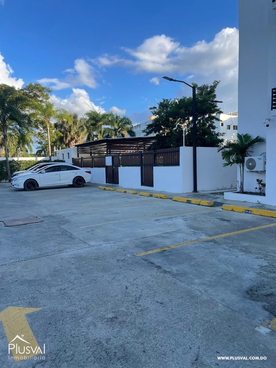 Apartamento Amueblado en Venta, 5to Nivel y Listo para Mudarse 488360