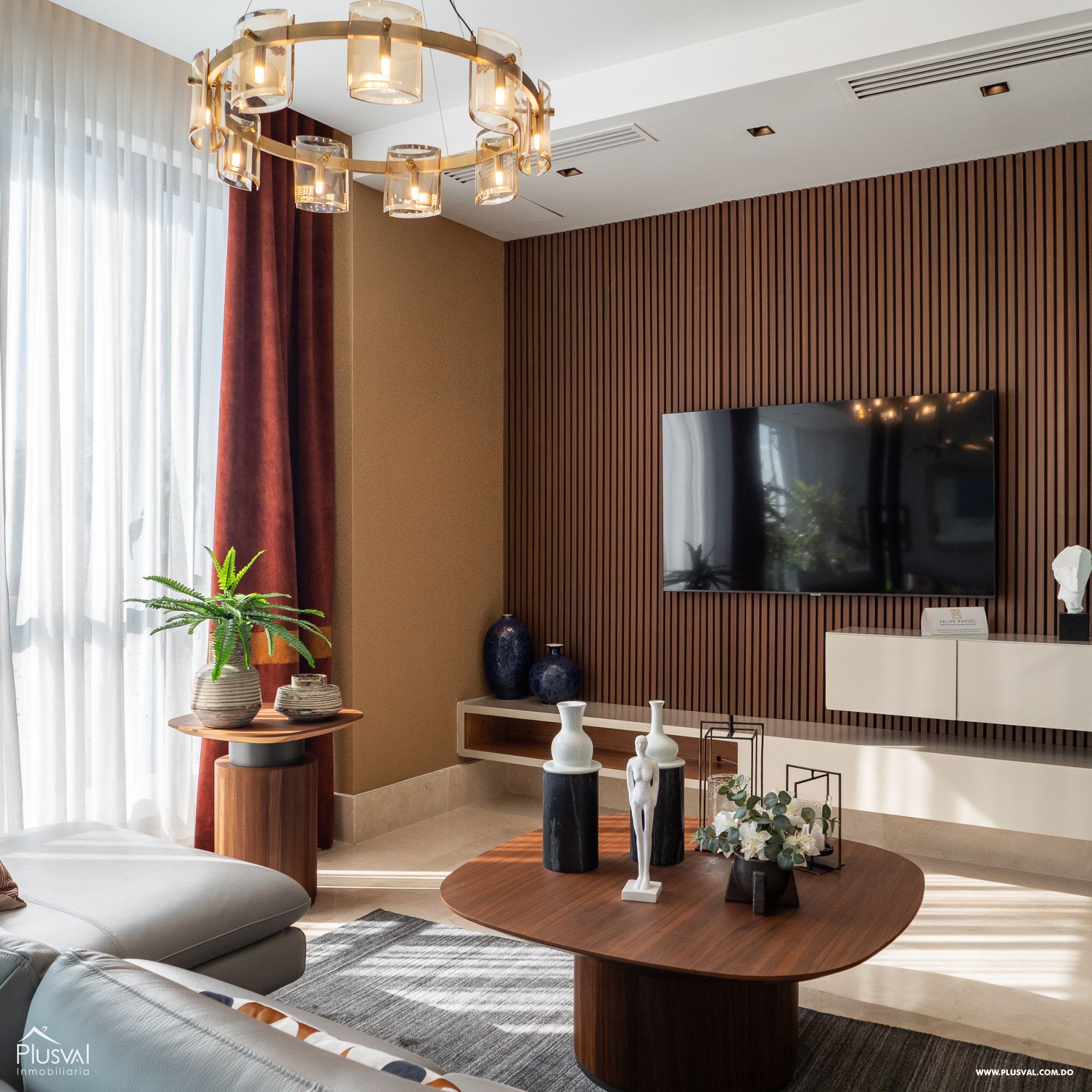 Apartamento de Lujo en Venta – 3 Habitaciones + Estudio con 4 Parqueos y Vista al Mar en la Ave. Anacaona 450133
