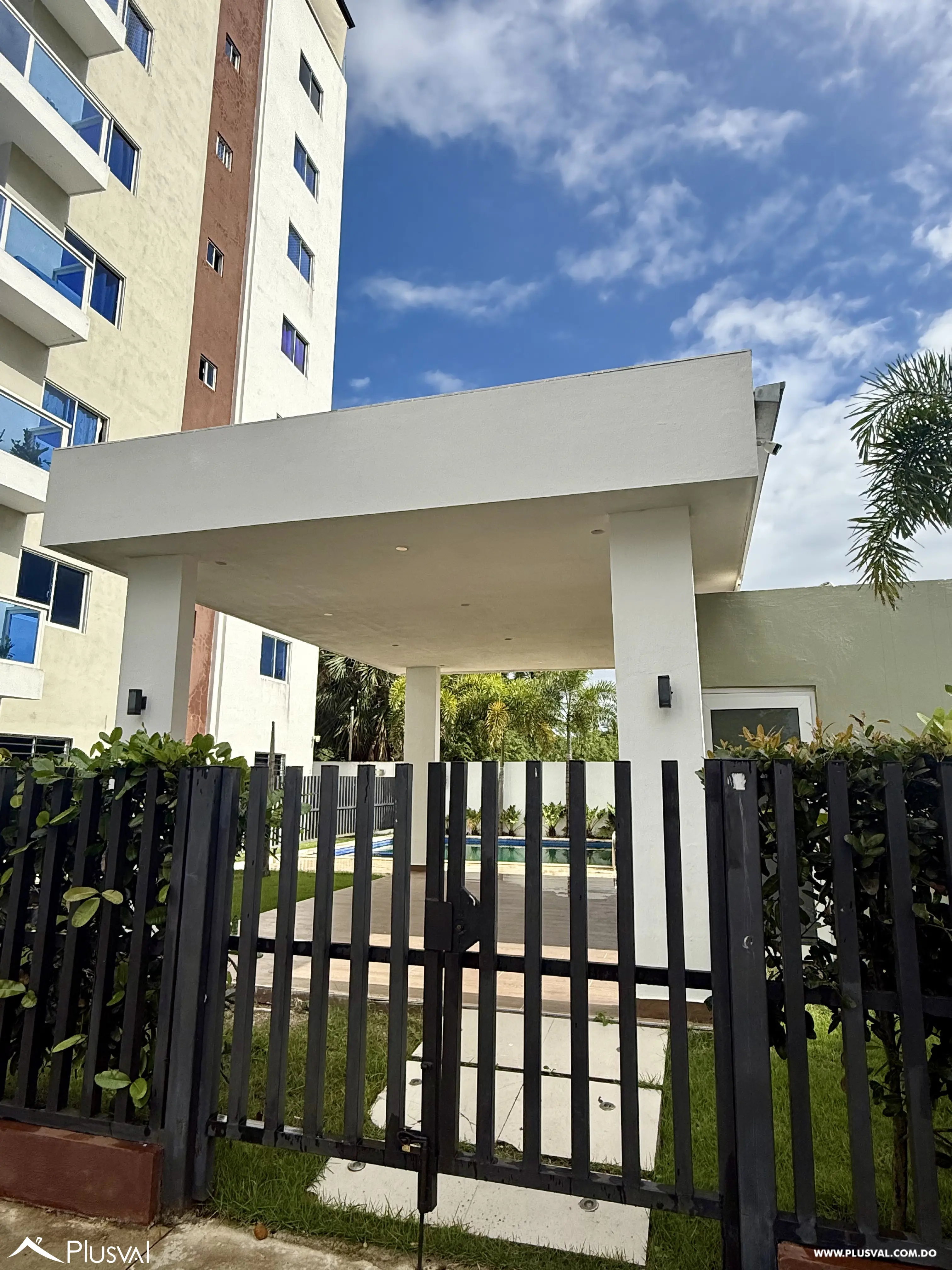 Apartamento en primer nivel en exclusivo proyecto cerrado 482933