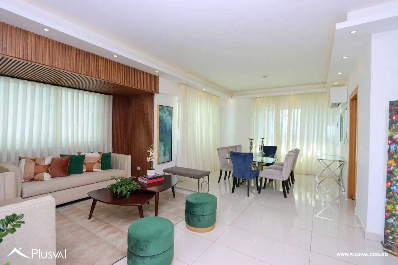 Amplio apartamento en venta en Piantini 460040