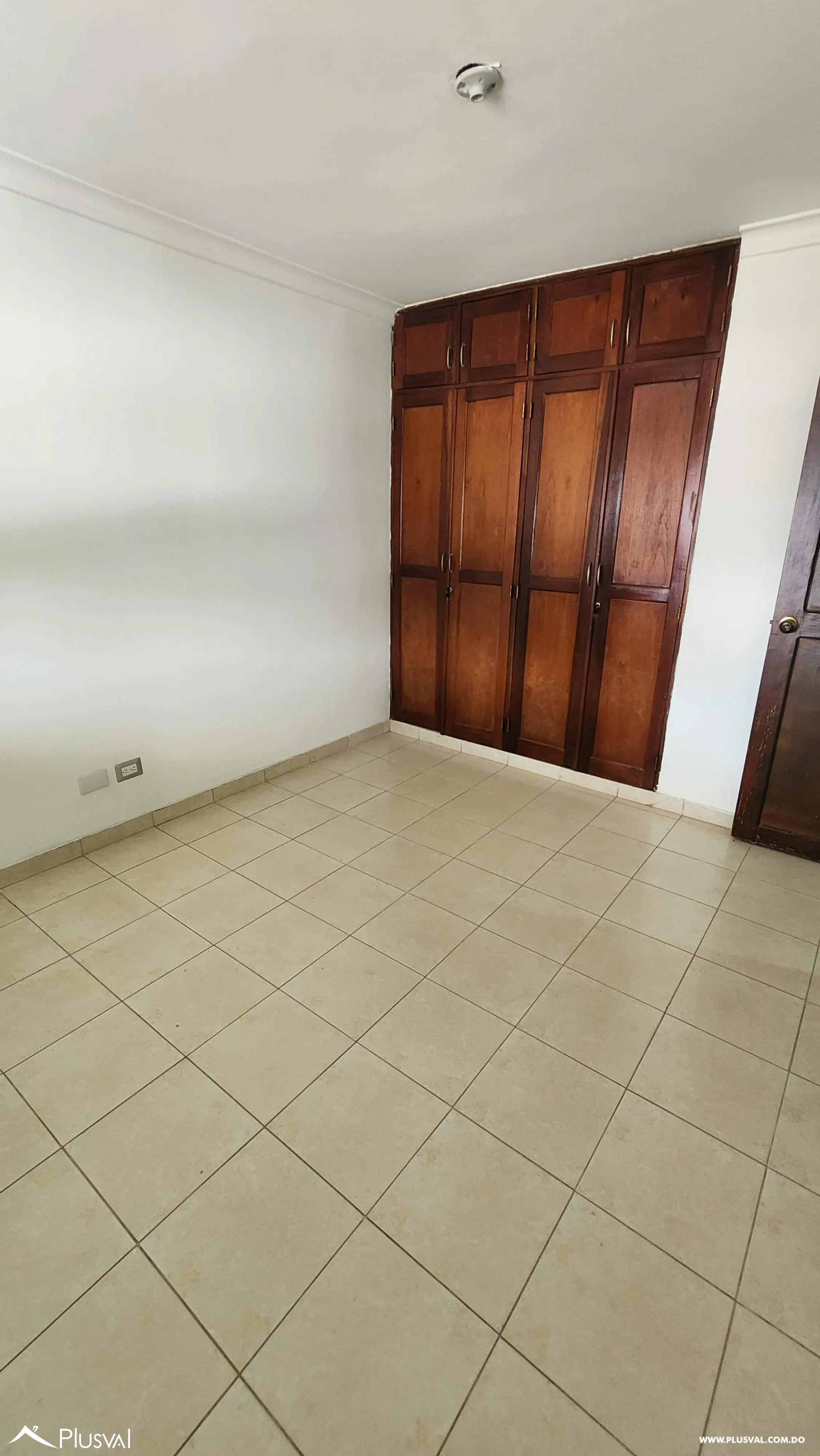 Se alquila apartamento clásico en Naco 509154