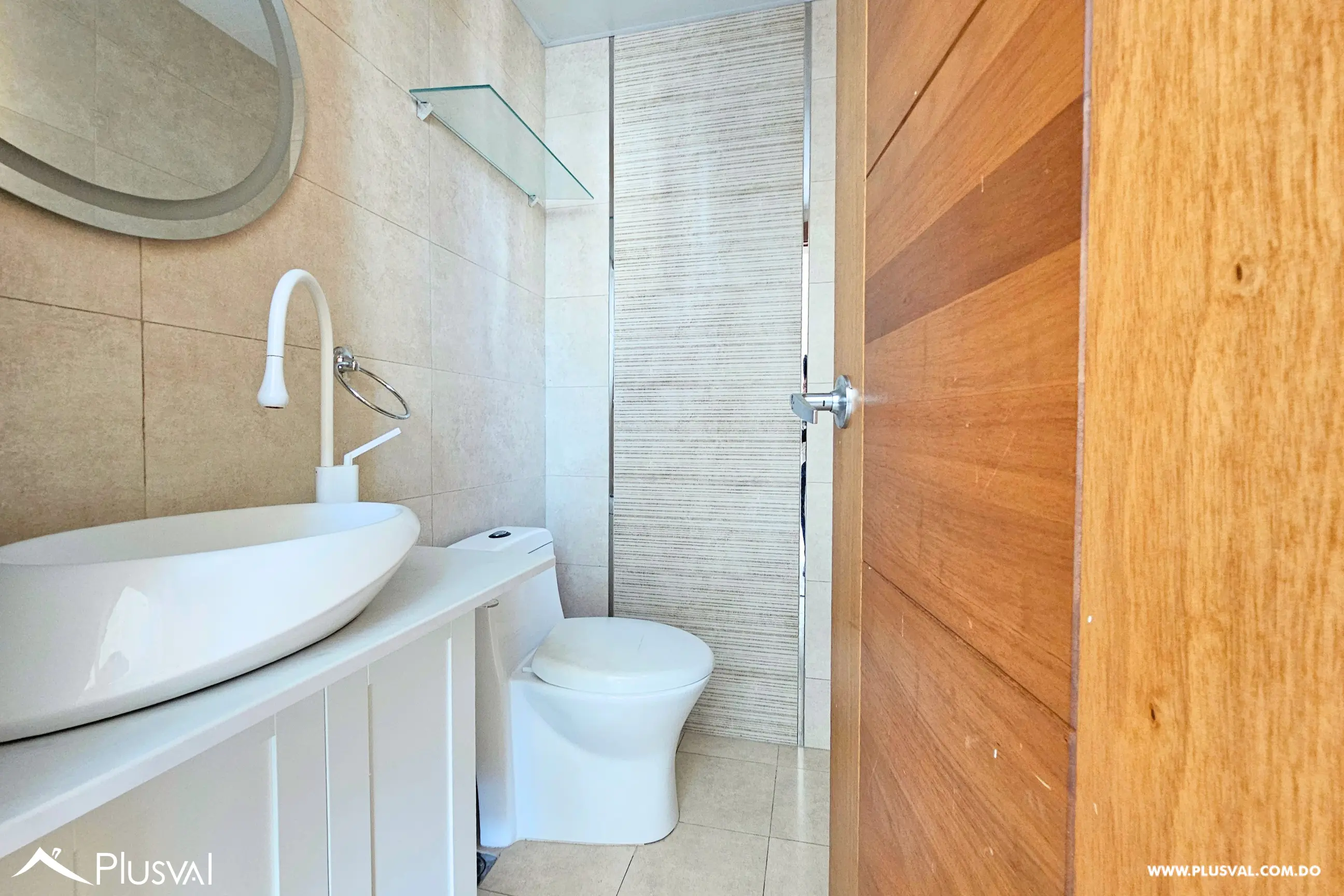 Apartamento en alquiler en Evaristo Morales 519723