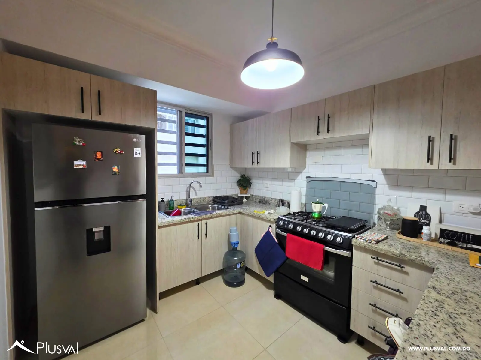 Apartamento de 3 habitaciones en Urb Tropical 494653