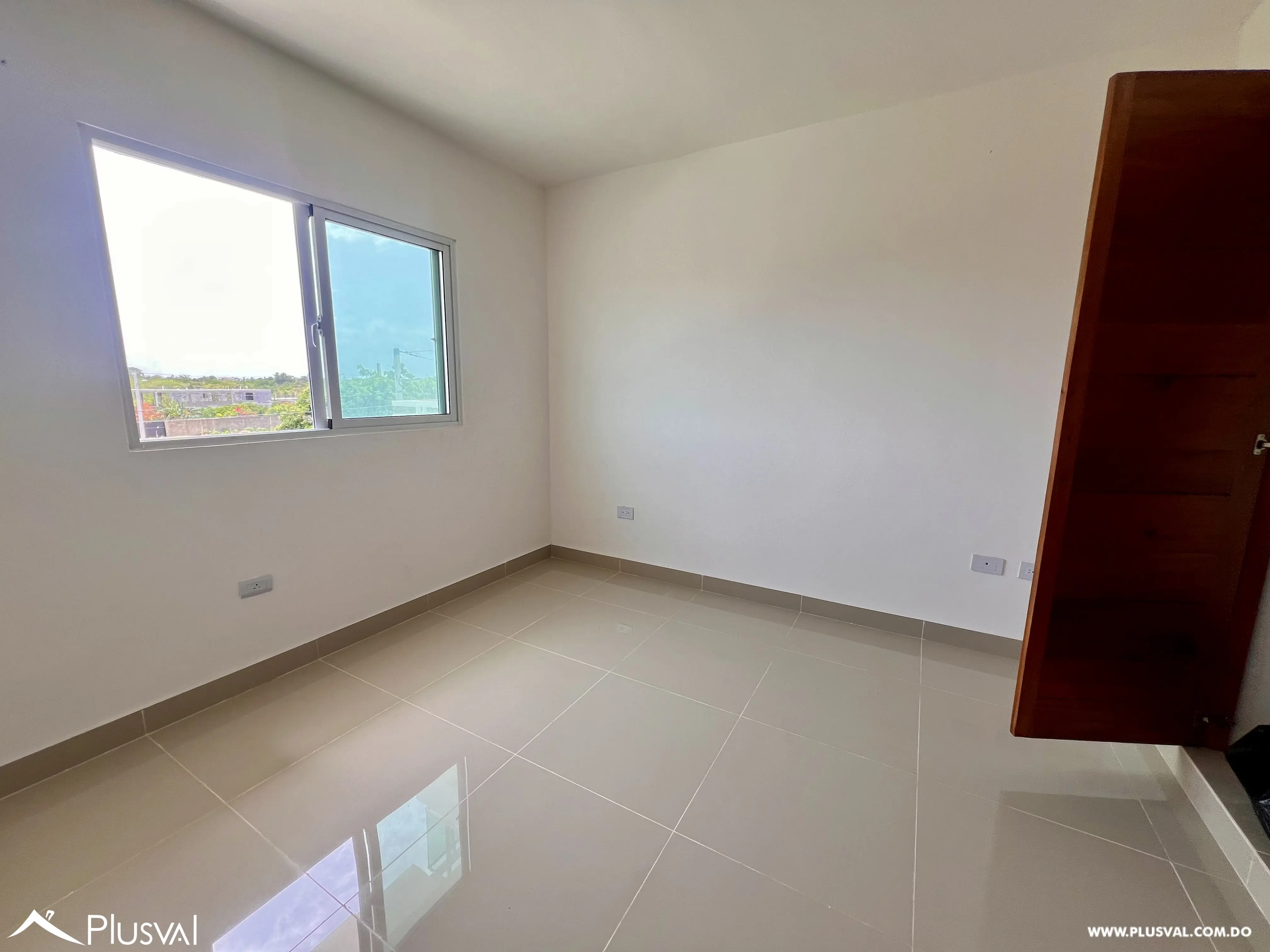 Apartamento en venta en Santo Domingo Este, listo para estrenar. 526897