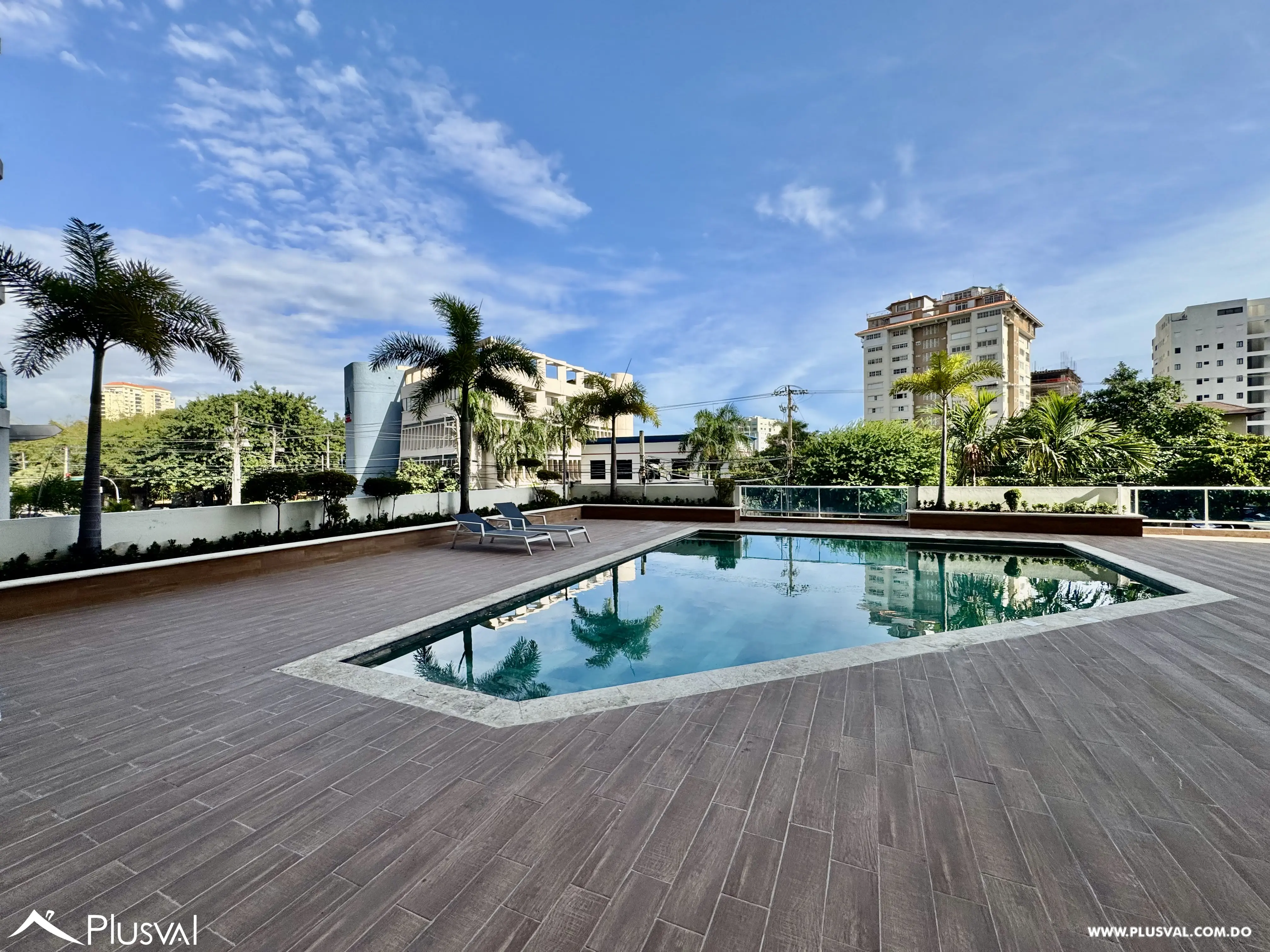 Alquilo Amplio y Maravilloso Apto. en una de las Zonas mas Exclusivas de La Esperilla 490541