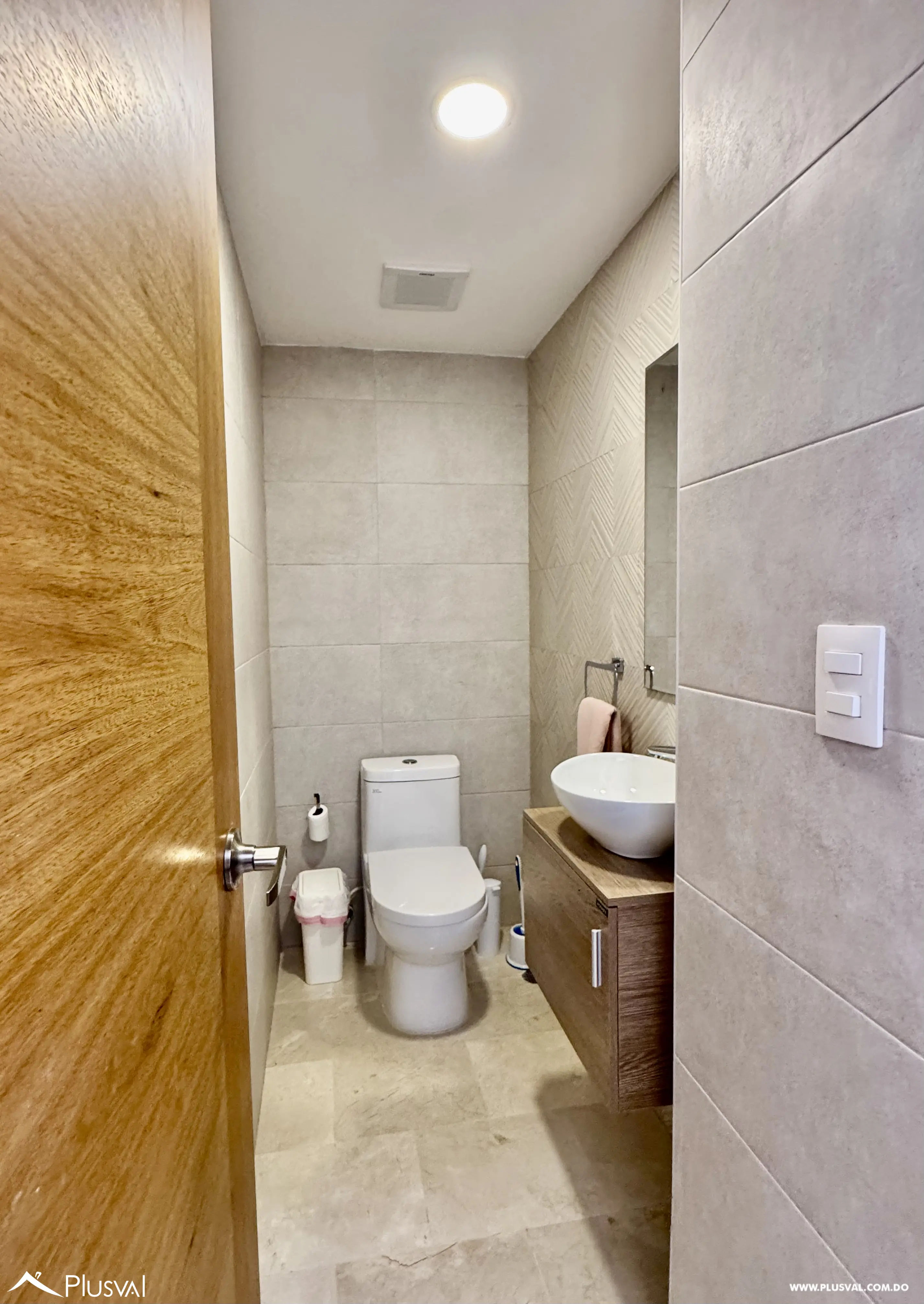 Vendo Excelente Apartamento  Ubicado en el Corazon  de Piantini 496204