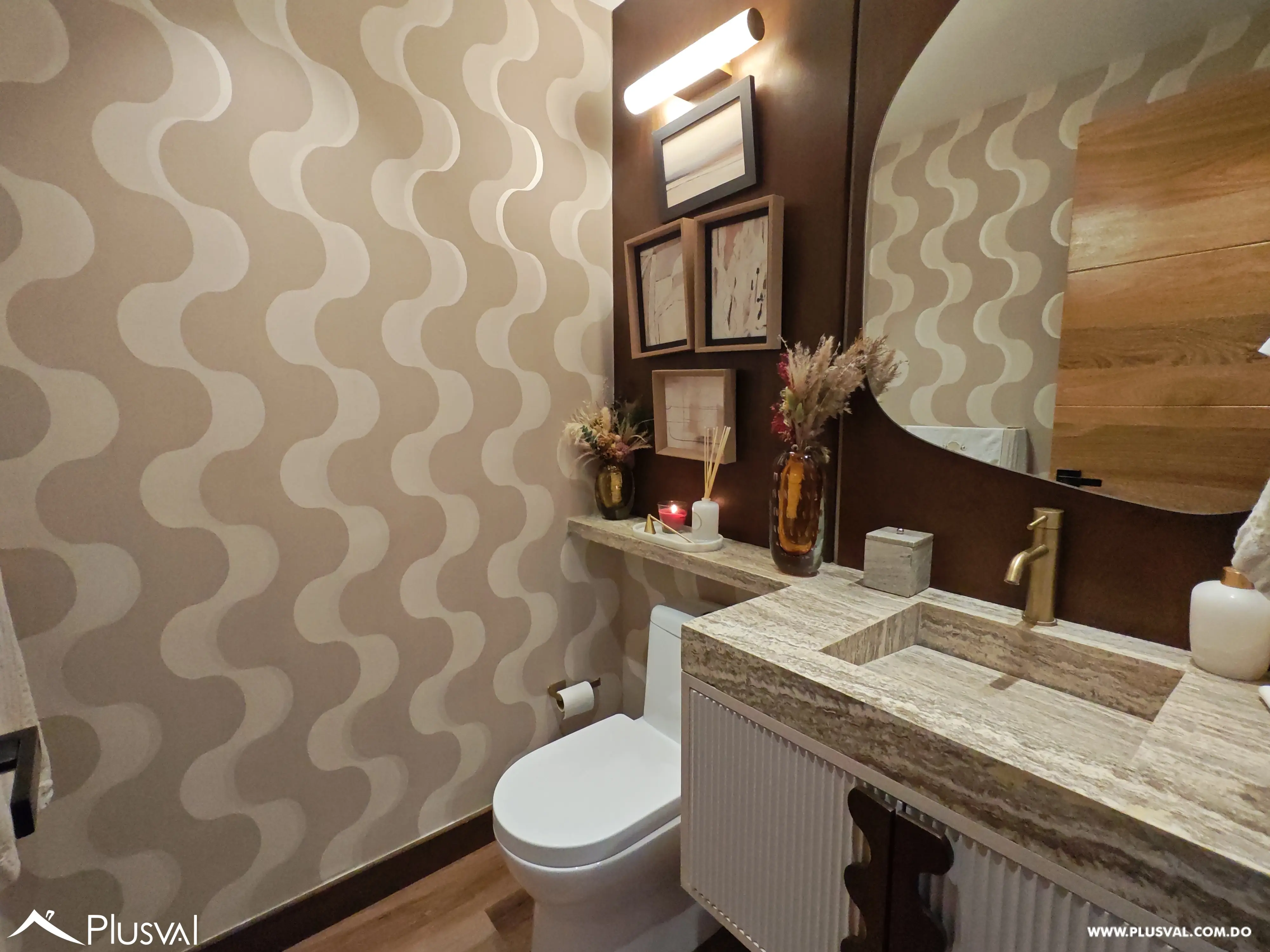 Lujoso Apartamento en alquiler en Piantini 492902