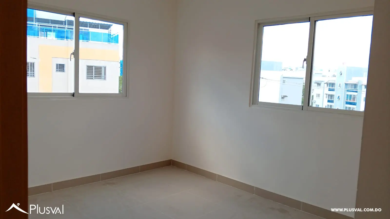 Espacioso Apartamento en Venta en Colinas del Arroyo II 467859